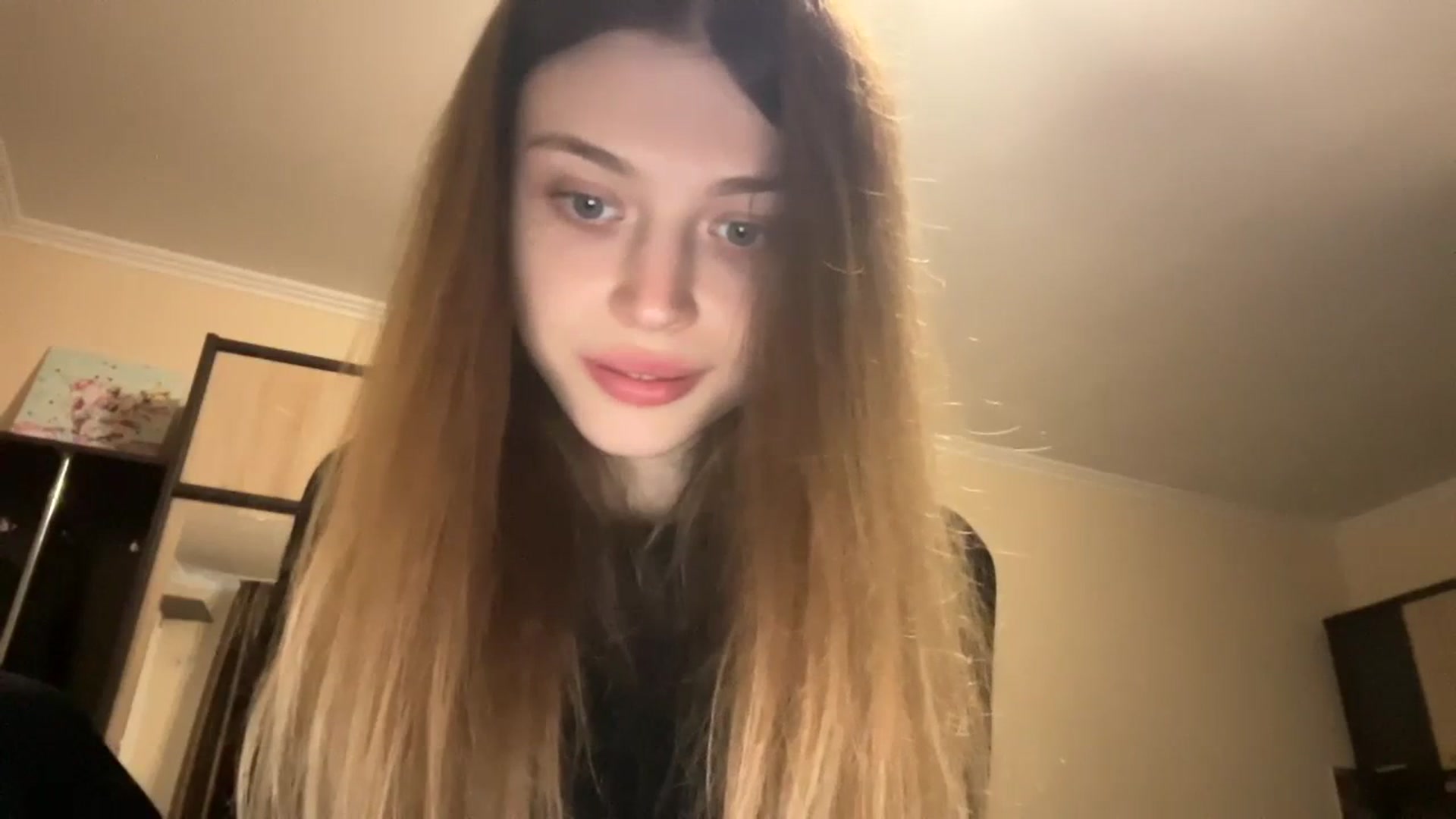Gallery image thumbnail from Coconut_dream's myfreecams stream on, 12/07/2023, 12:48 image 17 of 20