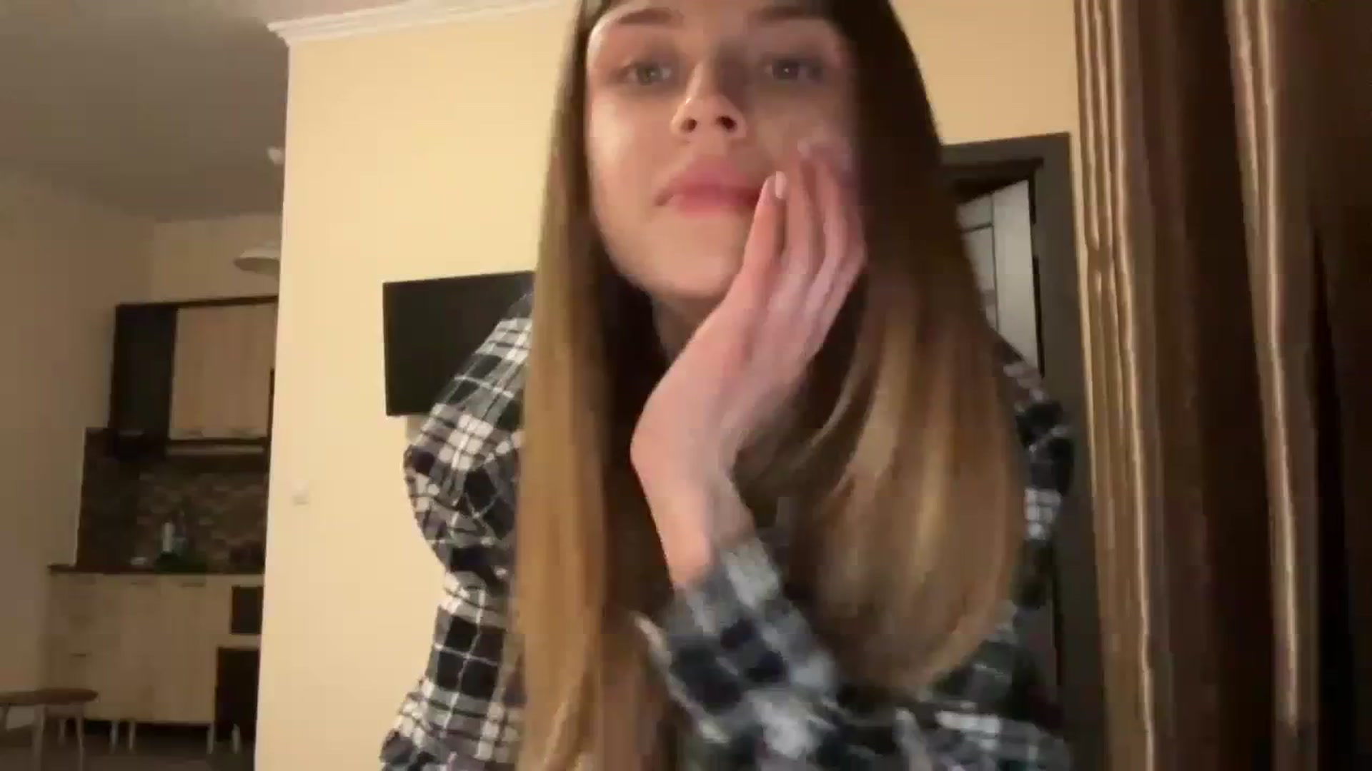 Gallery image thumbnail from Coconut_dream's myfreecams stream on, 12/11/2023, 20:12 image 6 of 20
