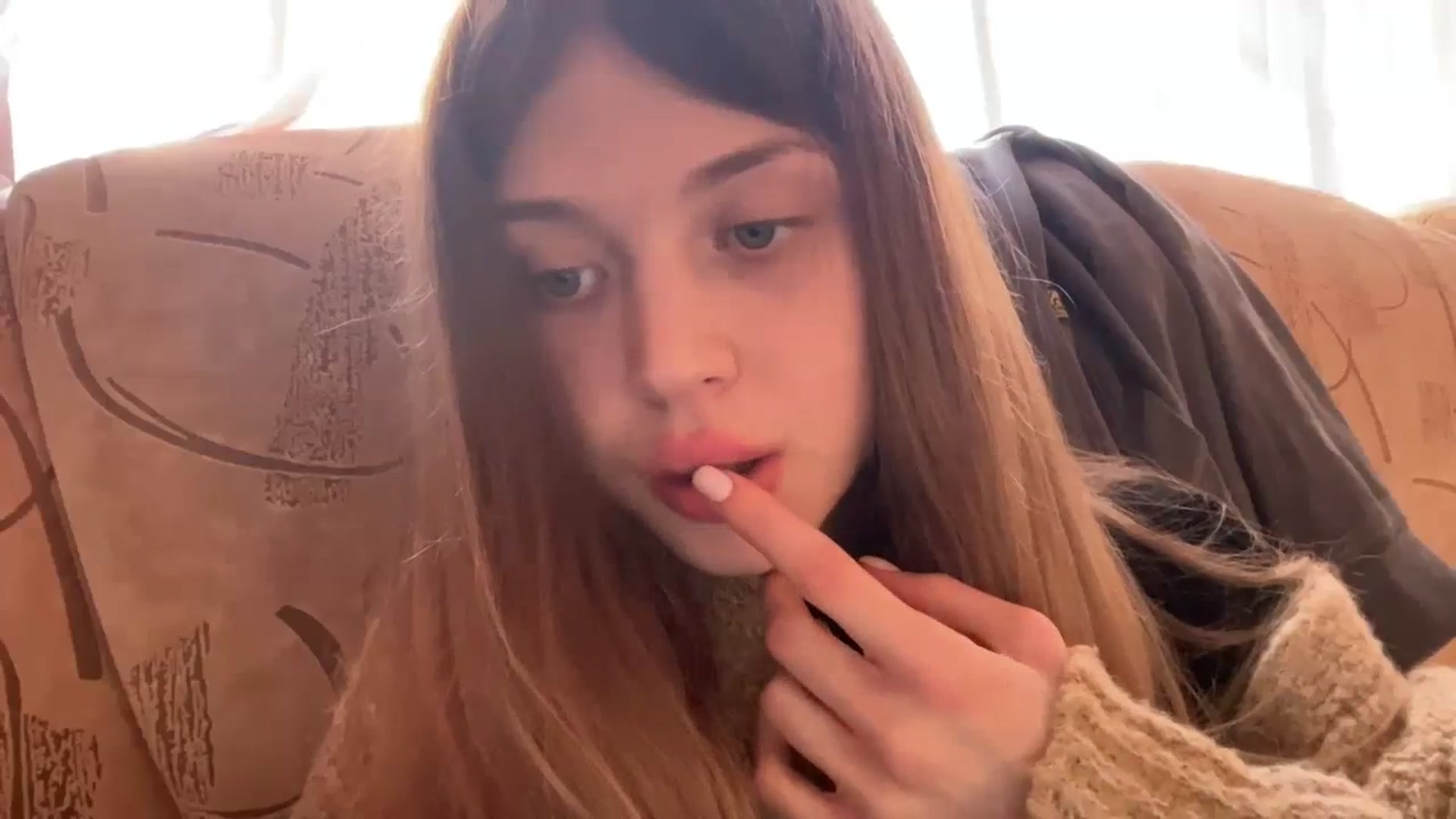 Gallery image thumbnail from Coconut_dream's myfreecams stream on, 12/20/2023, 08:15 image 14 of 20