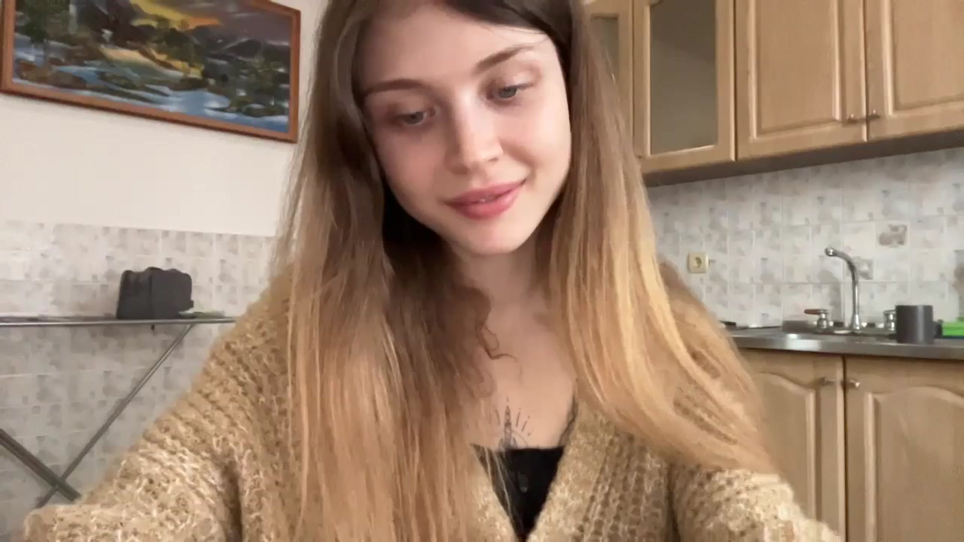 Gallery image thumbnail from Coconut_dream's myfreecams stream on, 12/25/2023, 12:26 image 3 of 20