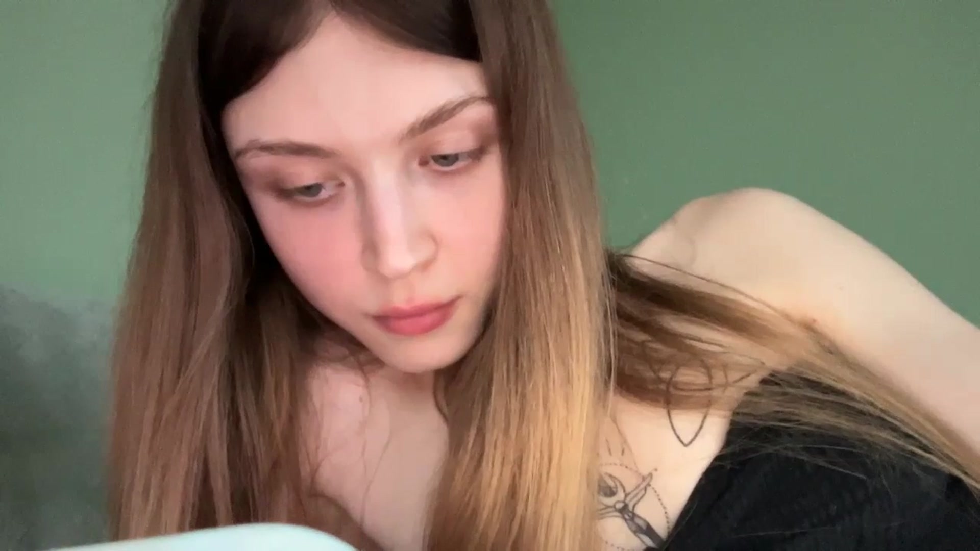 Gallery image thumbnail from Coconut_dream's myfreecams stream on, 01/03/2024, 13:25 image 14 of 20