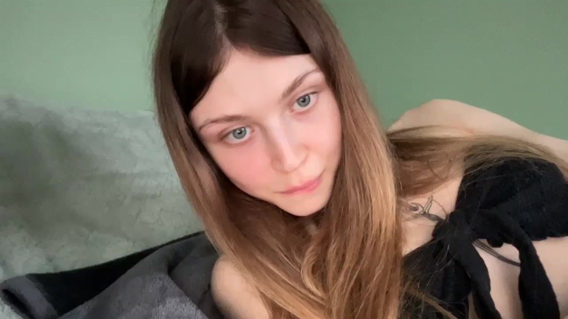 Gallery image thumbnail from Coconut_dream's myfreecams stream on, 01/03/2024, 13:25 image 20 of 20