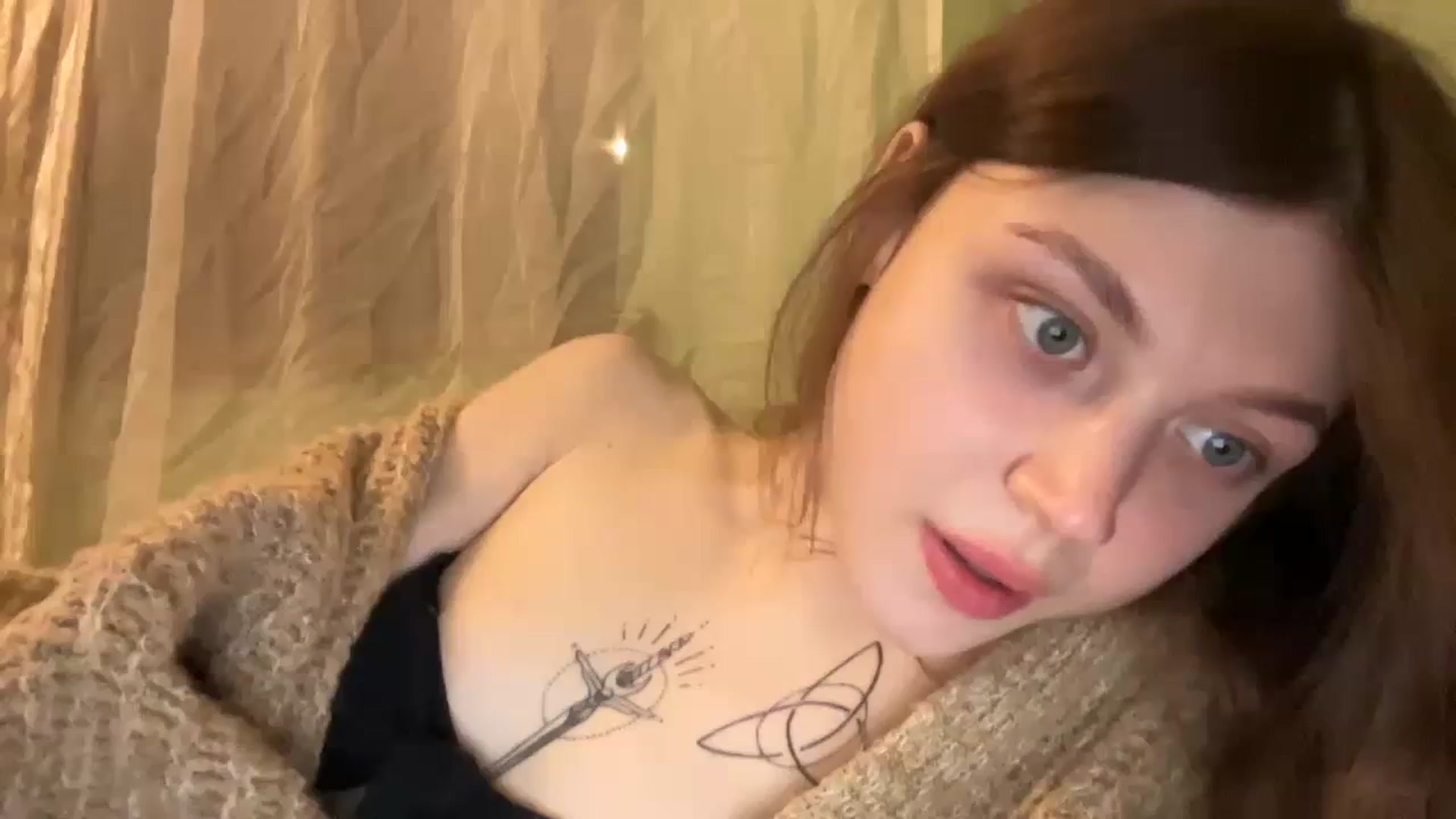Gallery image thumbnail from Coconut_dream's myfreecams stream on, 01/03/2024, 19:38 image 1 of 20