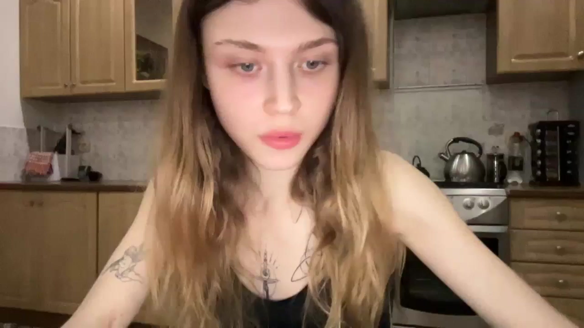 Gallery image thumbnail from Coconut_dream's myfreecams stream on, 01/04/2024, 19:03 image 10 of 20