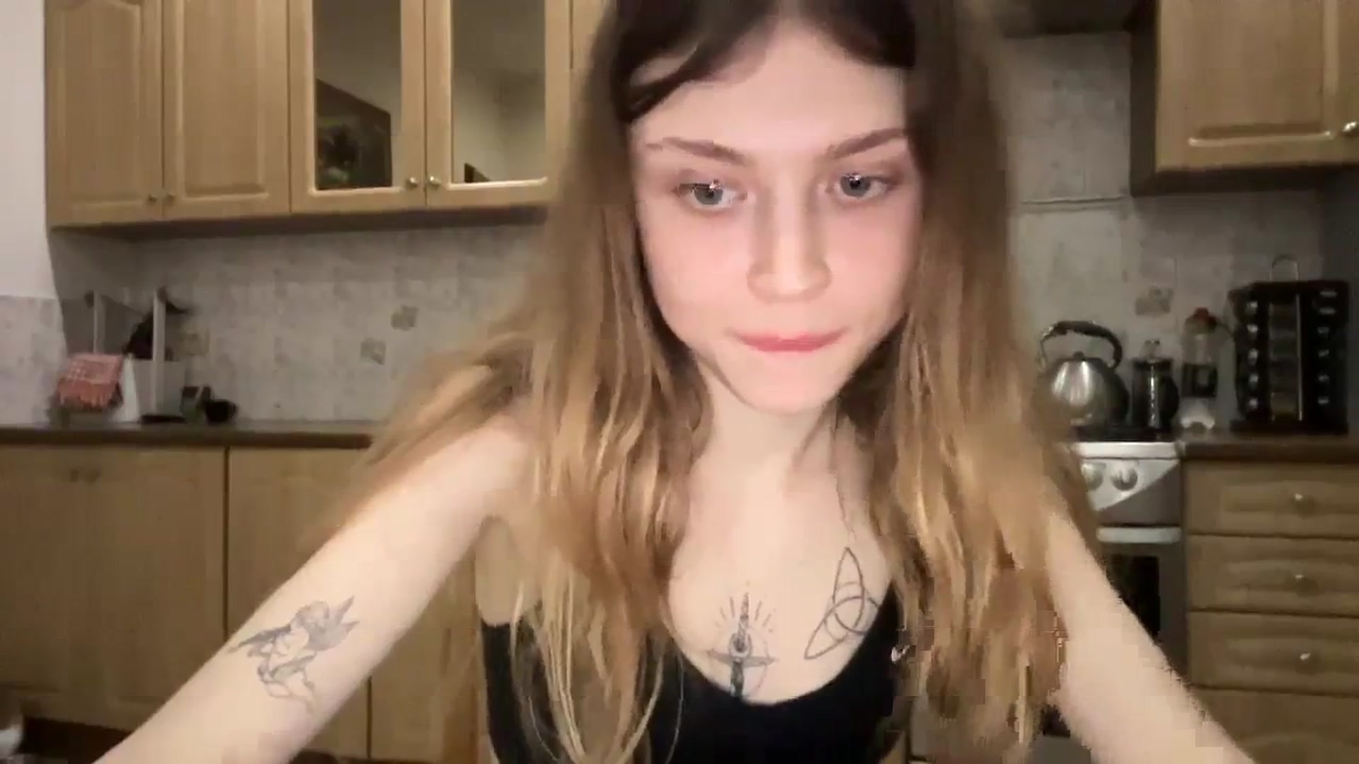 Gallery image thumbnail from Coconut_dream's myfreecams stream on, 01/04/2024, 19:03 image 19 of 20