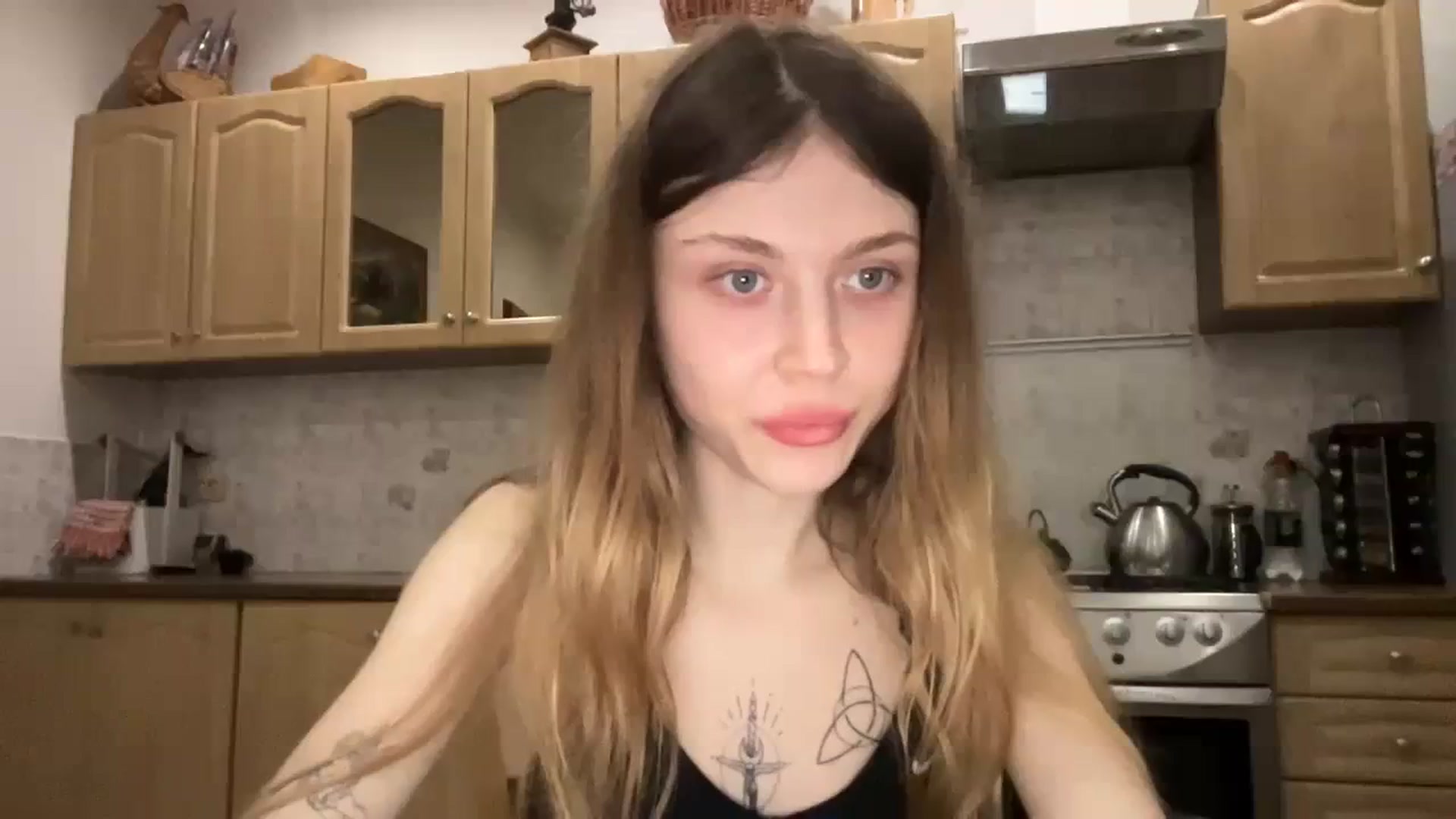 Gallery image thumbnail from Coconut_dream's myfreecams stream on, 01/04/2024, 19:03 image 7 of 20