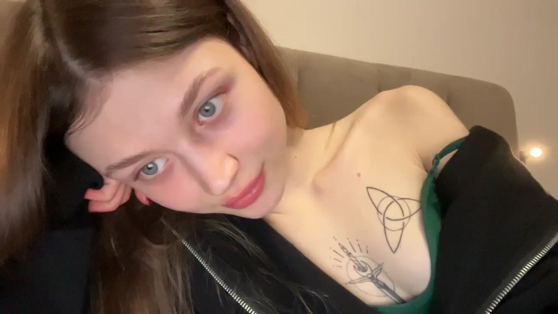Gallery image thumbnail from Coconut_dream's myfreecams stream on, 01/11/2024, 19:19 image 20 of 20