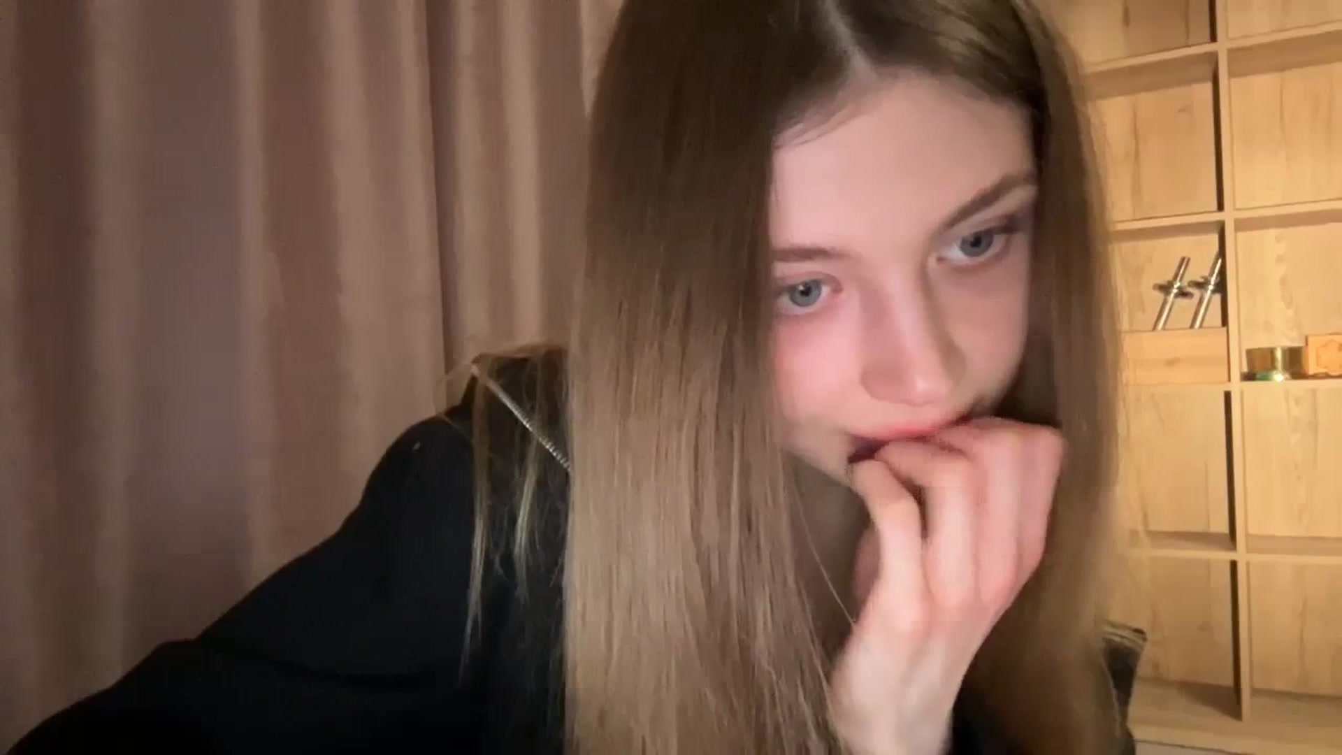 Gallery image thumbnail from Coconut_dream's myfreecams stream on, 01/11/2024, 19:19 image 19 of 20