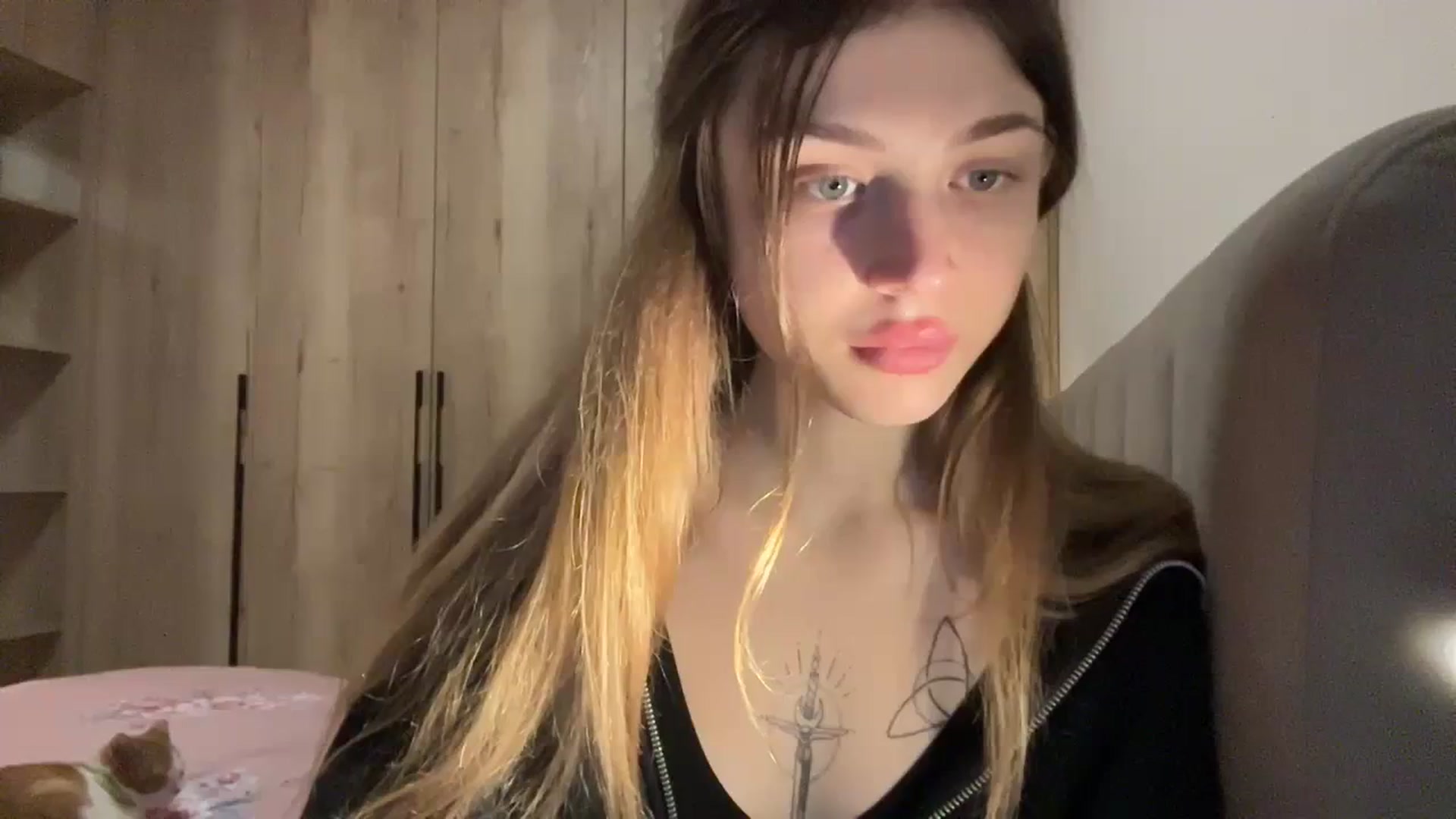 Gallery image thumbnail from Coconut_dream's myfreecams stream on, 01/24/2024, 20:17 image 1 of 20