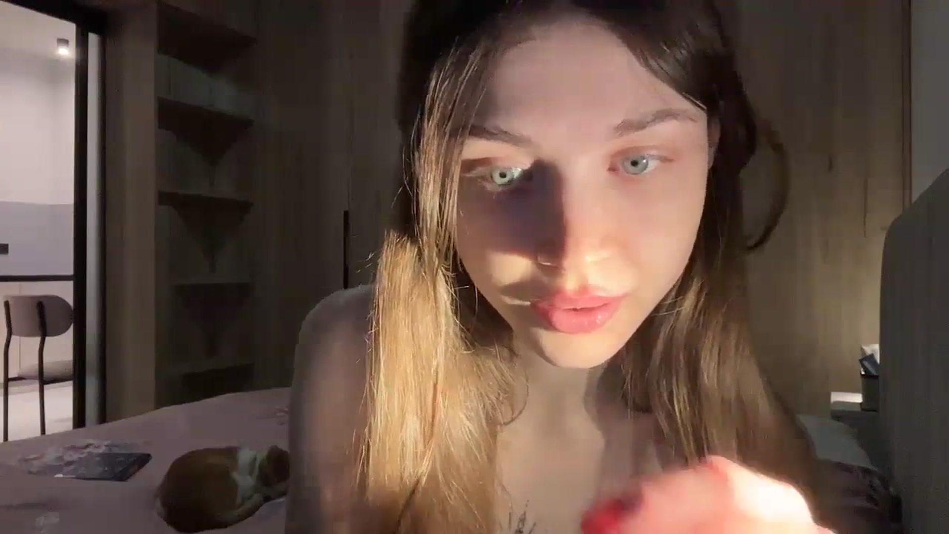 Gallery image thumbnail from Coconut_dream's myfreecams stream on, 01/24/2024, 20:17 image 8 of 20