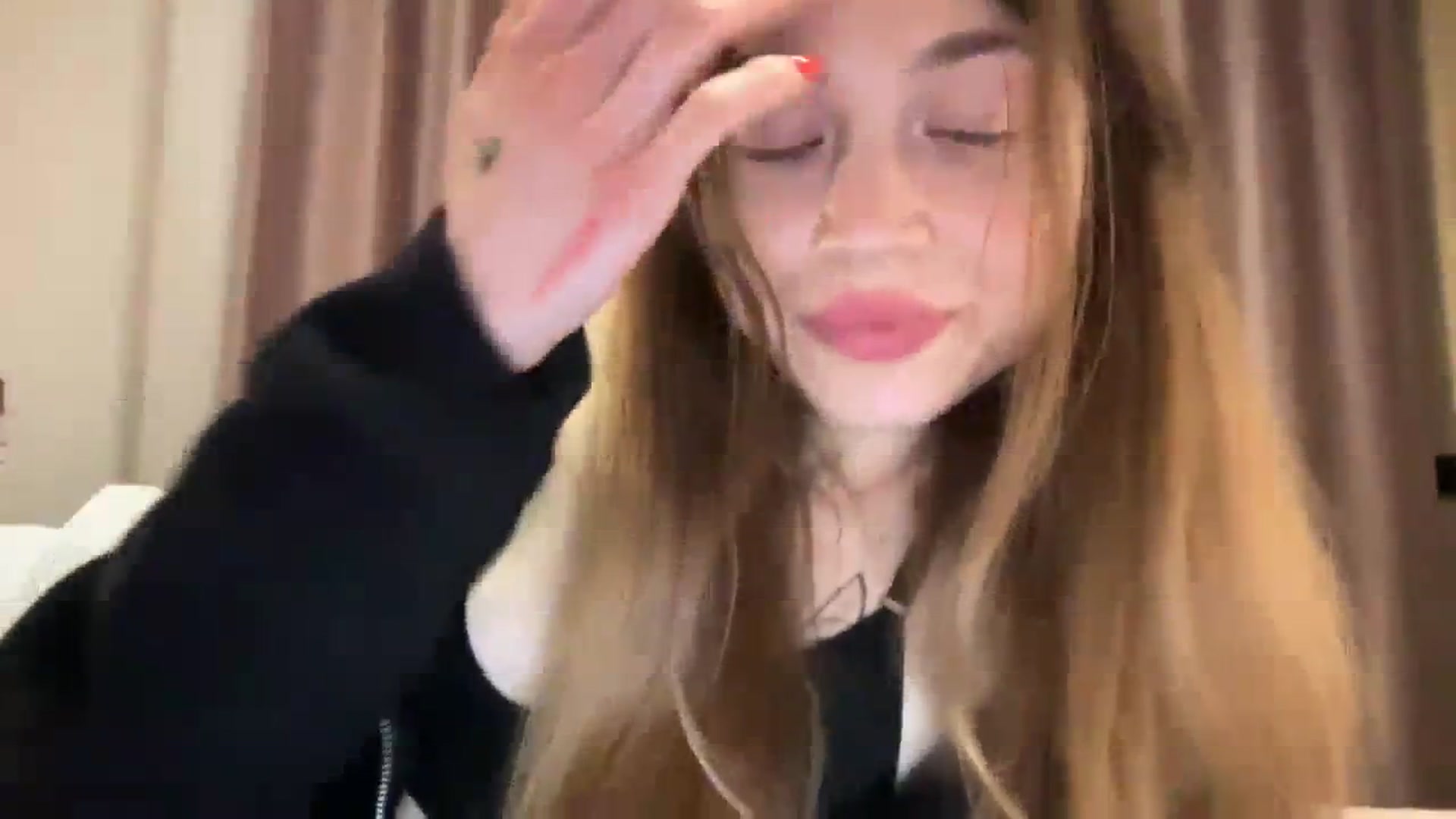 Gallery image thumbnail from Coconut_dream's myfreecams stream on, 01/24/2024, 21:02 image 12 of 20
