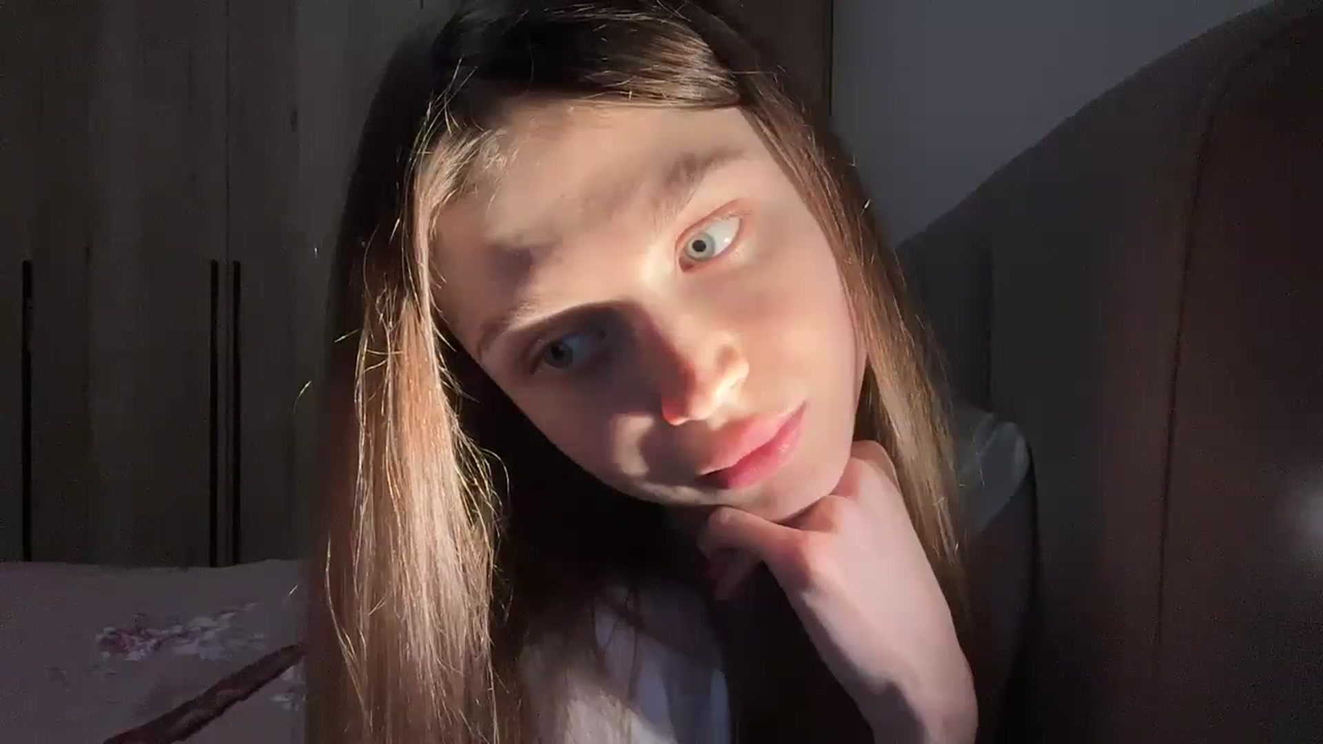 Gallery image thumbnail from Coconut_dream's myfreecams stream on, 01/27/2024, 22:22 image 11 of 20