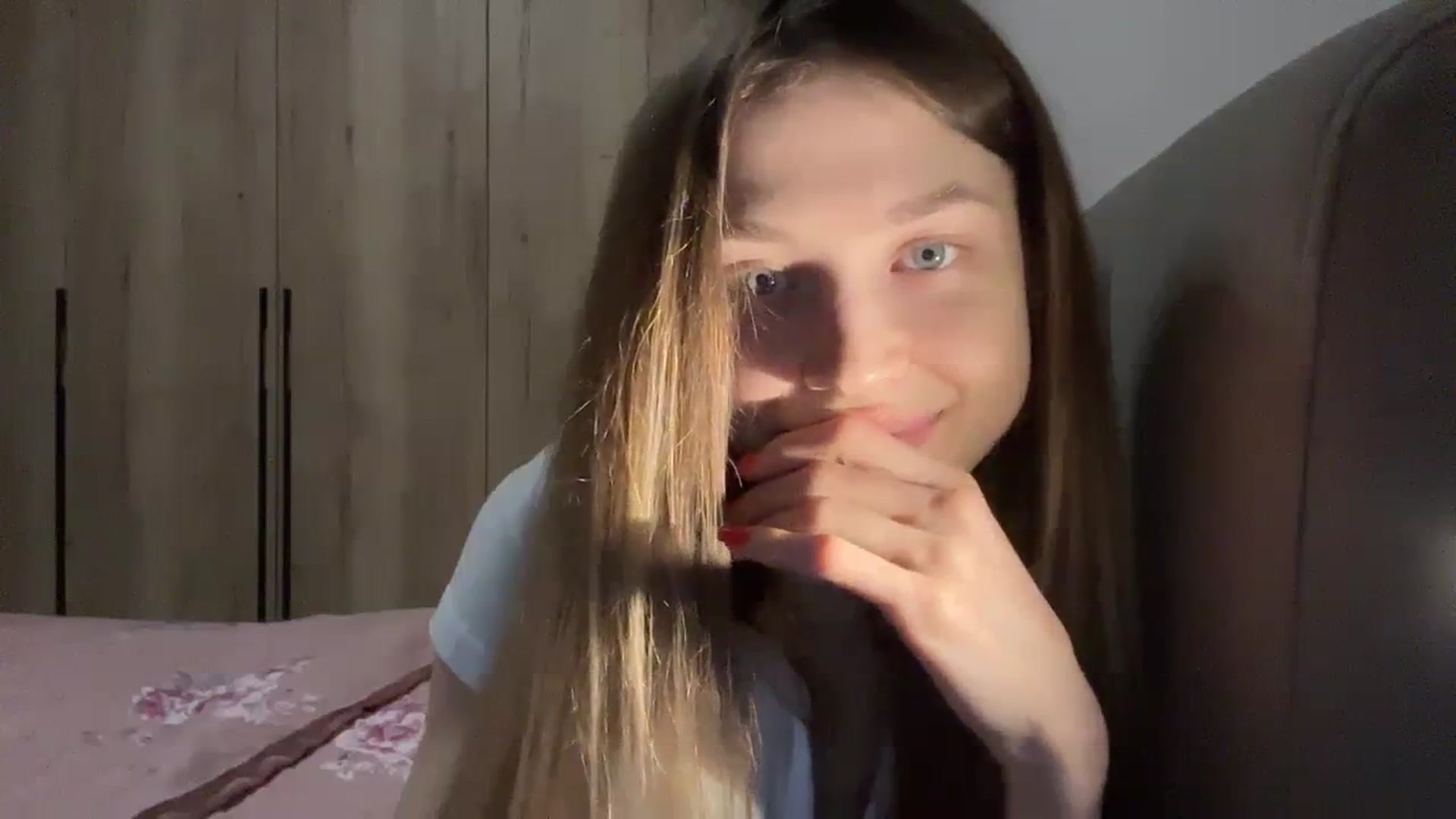 Gallery image thumbnail from Coconut_dream's myfreecams stream on, 01/27/2024, 22:22 image 16 of 20