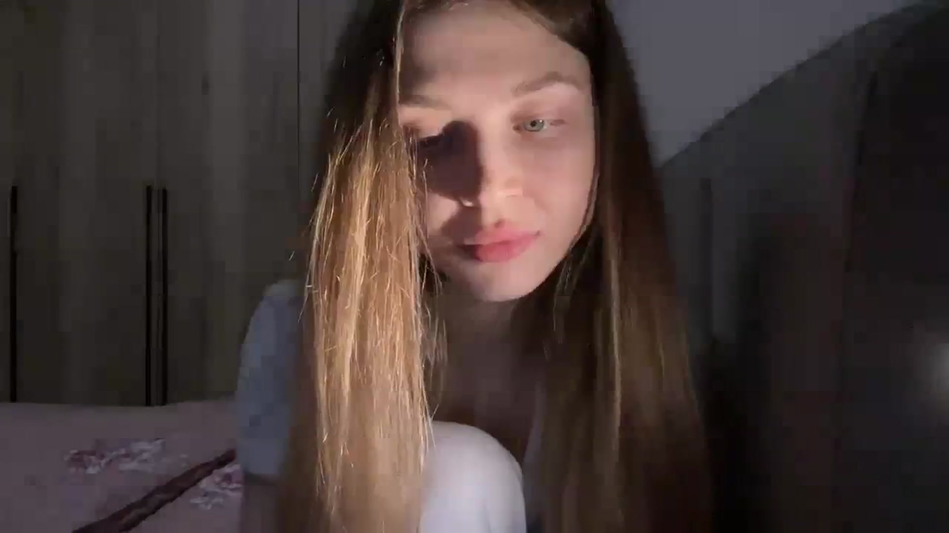 Gallery image thumbnail from Coconut_dream's myfreecams stream on, 01/27/2024, 22:22 image 6 of 20