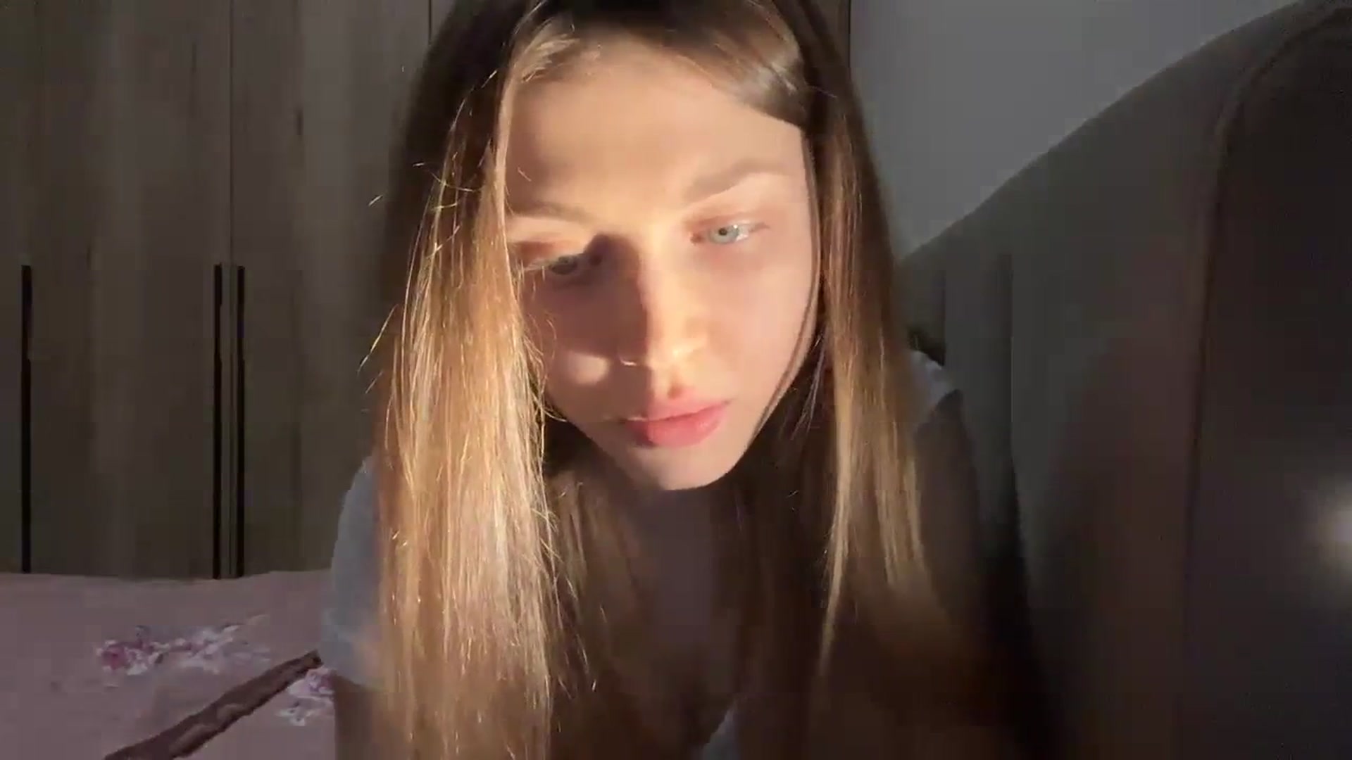 Gallery image thumbnail from Coconut_dream's myfreecams stream on, 01/27/2024, 22:22 image 10 of 20