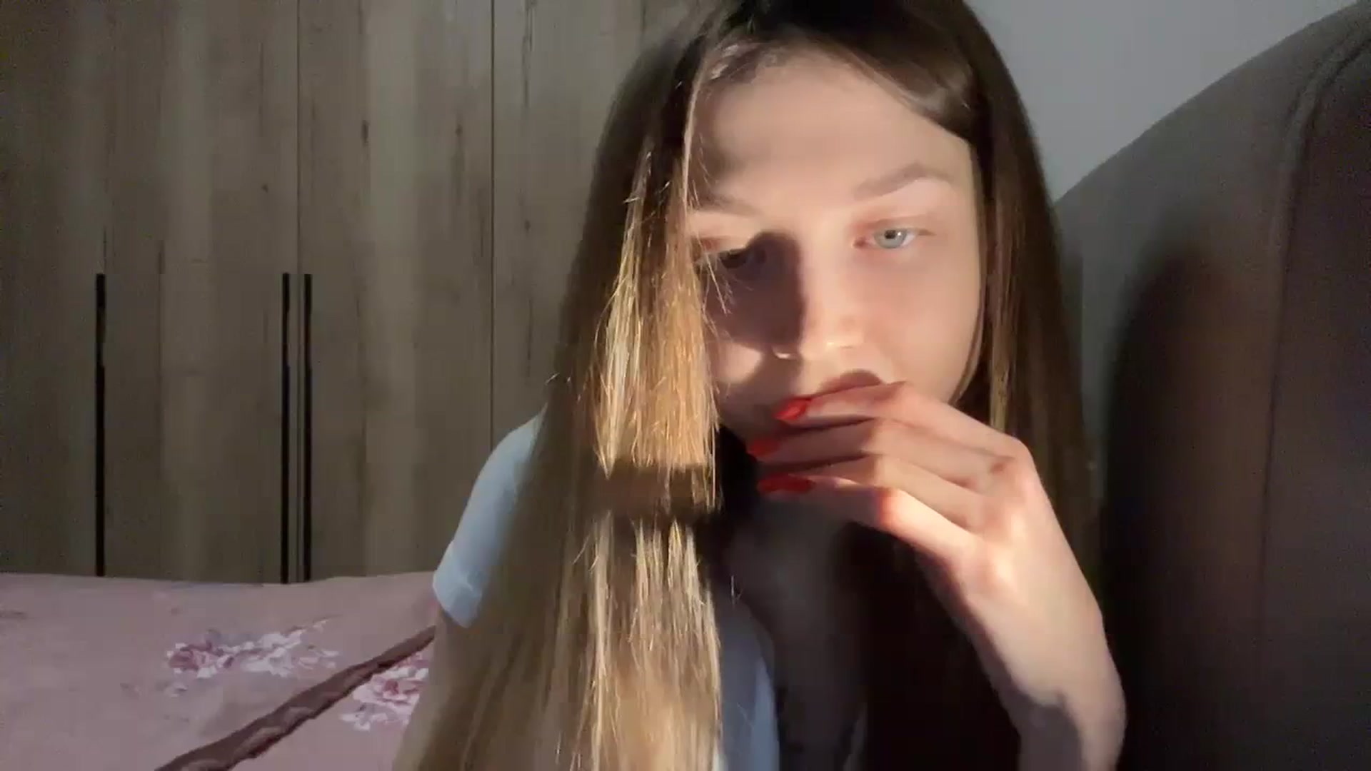 Gallery image thumbnail from Coconut_dream's myfreecams stream on, 01/27/2024, 22:22 image 14 of 20