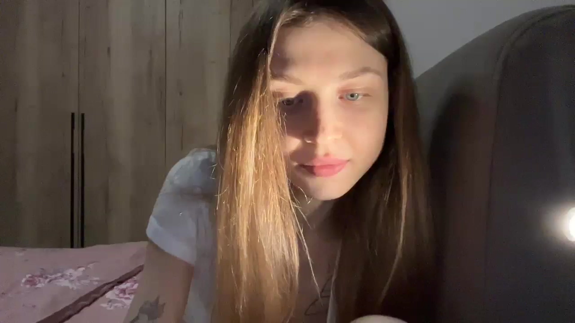 Gallery image thumbnail from Coconut_dream's myfreecams stream on, 01/27/2024, 22:22 image 5 of 20