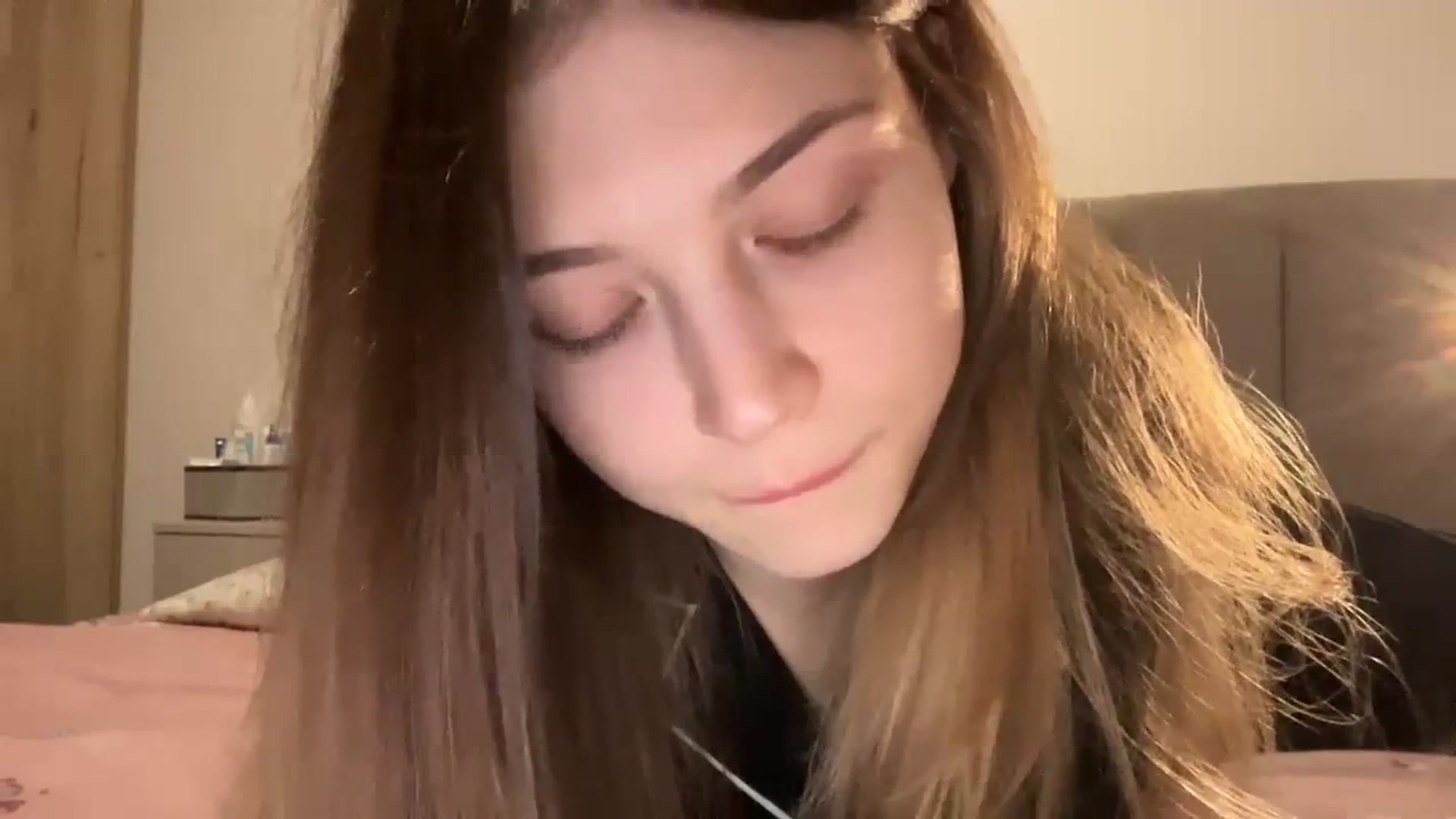 Gallery image thumbnail from Coconut_dream's myfreecams stream on, 01/30/2024, 22:19 image 12 of 20