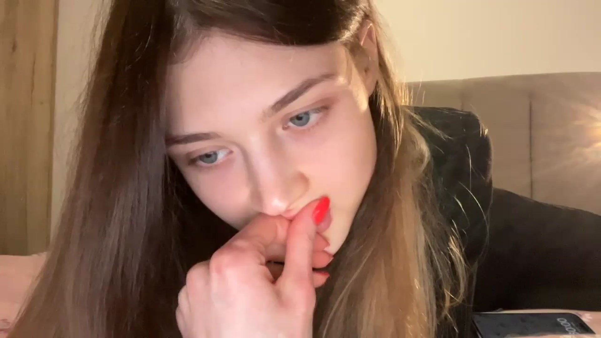 Gallery image thumbnail from Coconut_dream's myfreecams stream on, 01/30/2024, 22:19 image 5 of 20