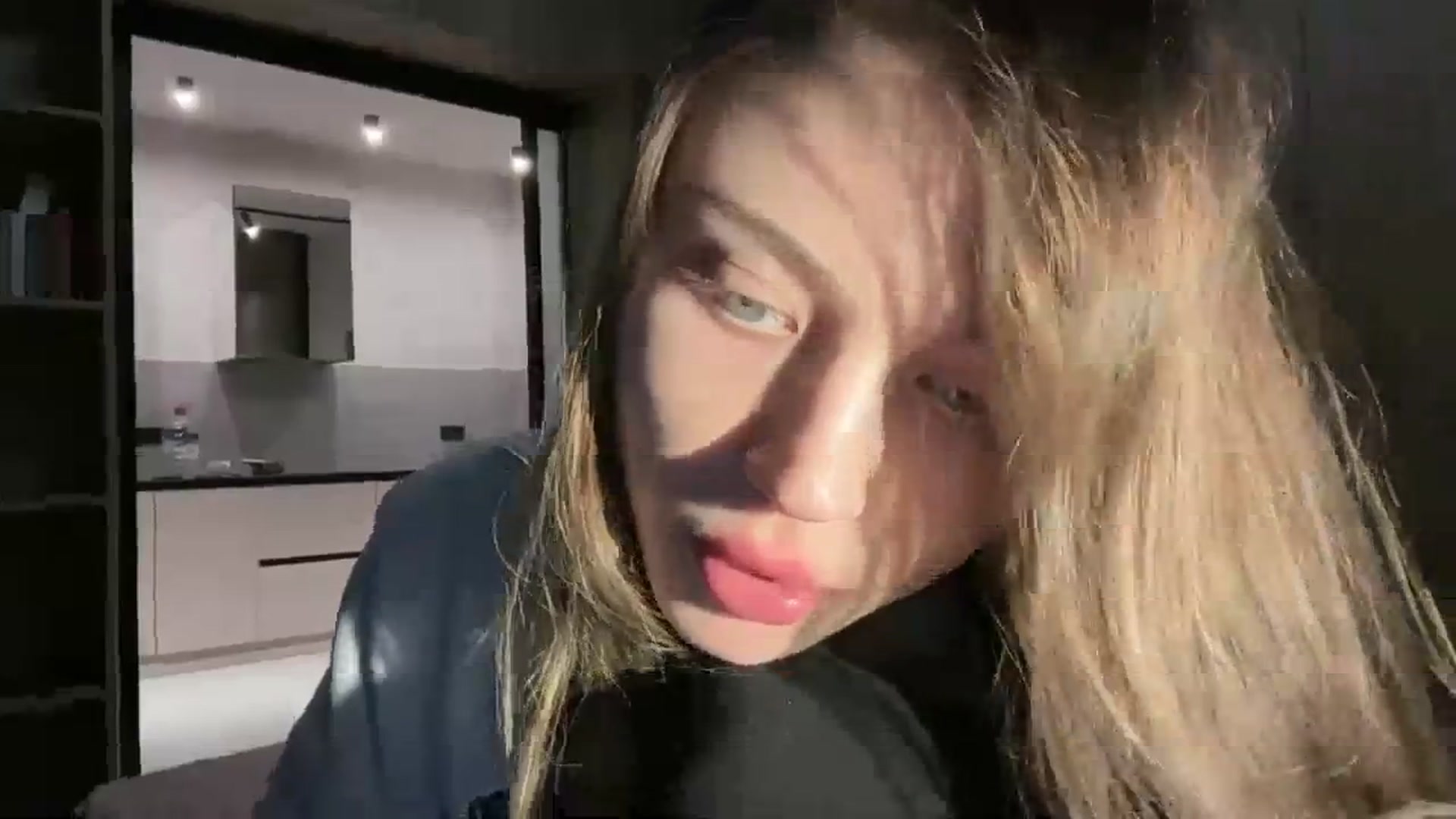 Gallery image thumbnail from Coconut_dream's myfreecams stream on, 02/01/2024, 17:02 image 6 of 20