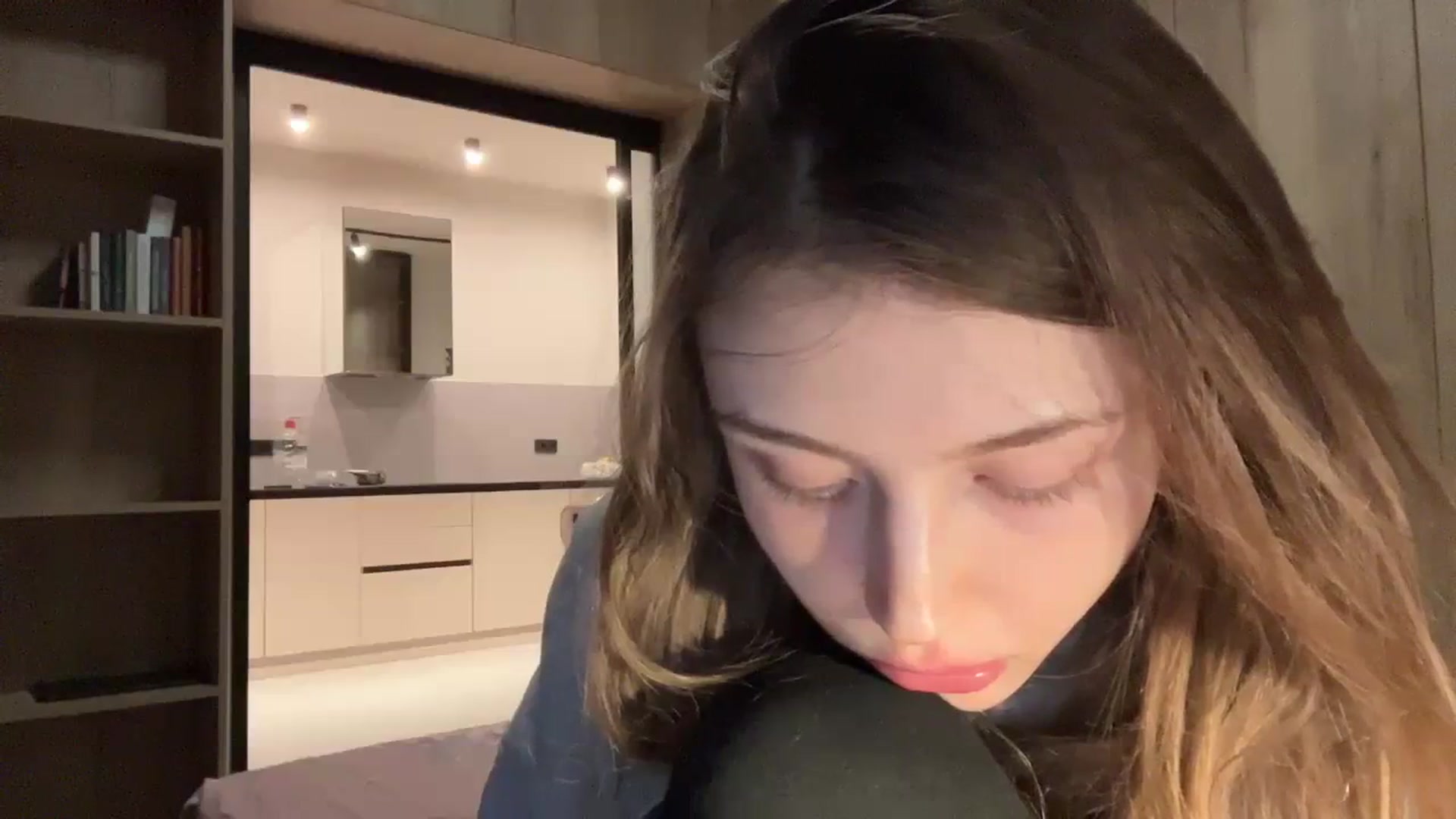 Gallery image thumbnail from Coconut_dream's myfreecams stream on, 02/01/2024, 17:02 image 13 of 20