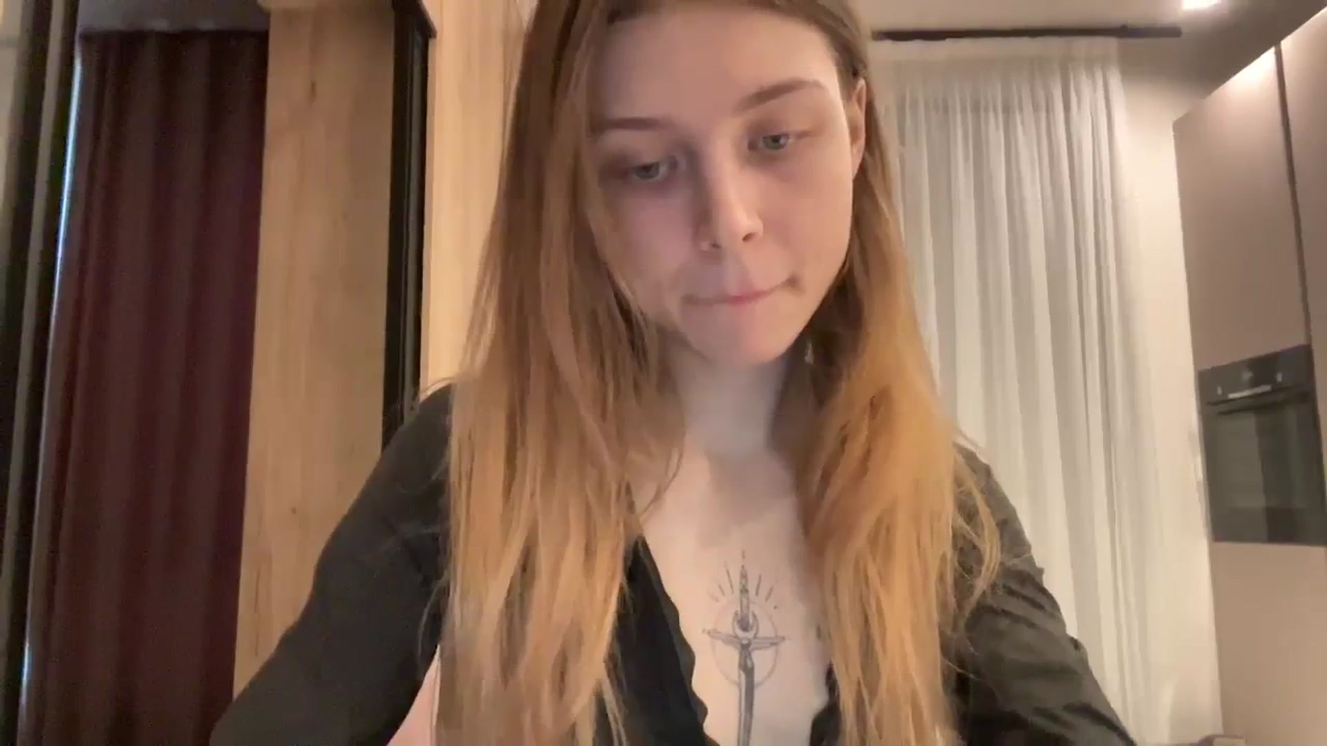 Gallery image thumbnail from Coconut_dream's myfreecams stream on, 02/08/2024, 08:46 image 8 of 20