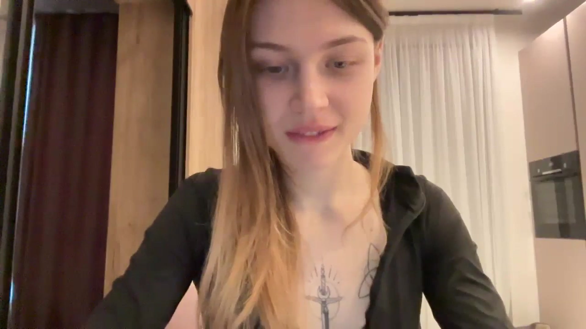 Gallery image thumbnail from Coconut_dream's myfreecams stream on, 02/08/2024, 08:46 image 3 of 20