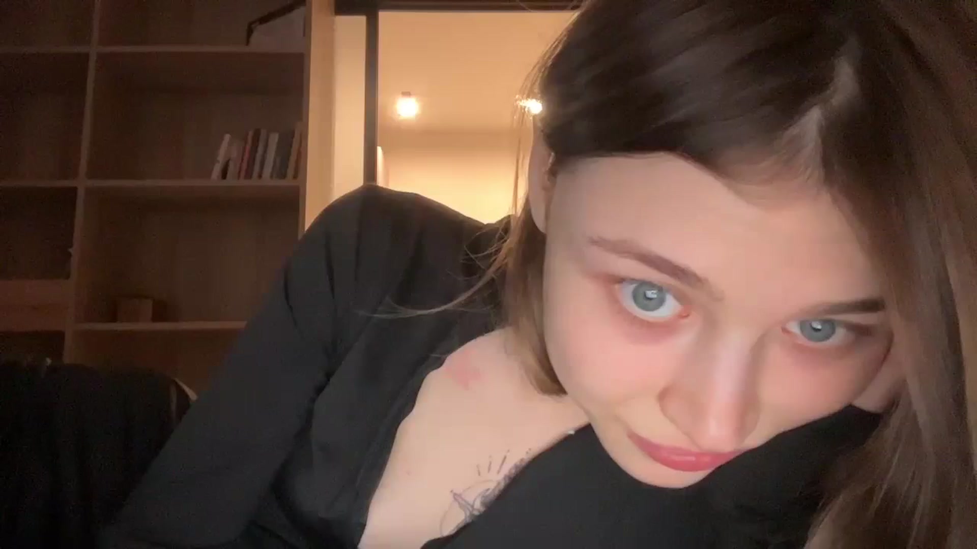 Gallery image thumbnail from Coconut_dream's myfreecams stream on, 02/08/2024, 11:48 image 9 of 20