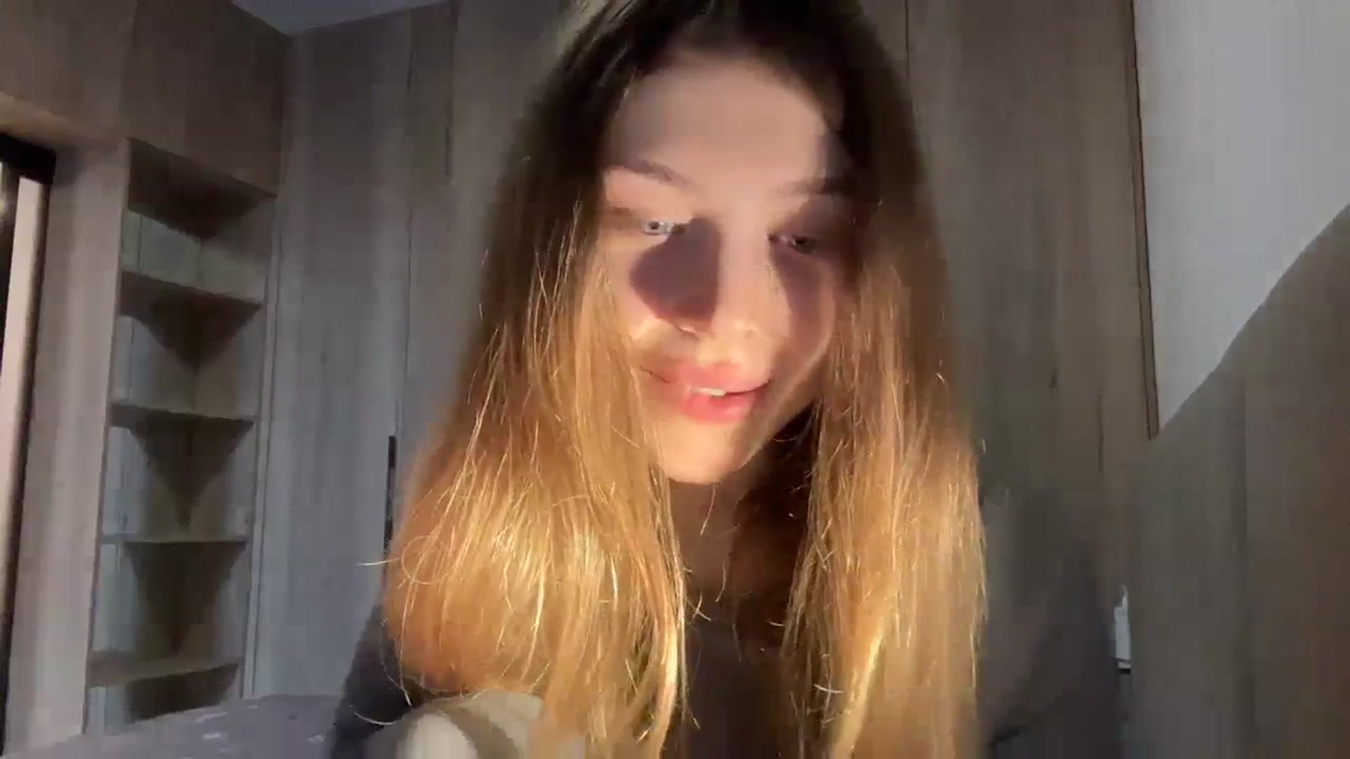 Gallery image thumbnail from Coconut_dream's myfreecams stream on, 02/10/2024, 09:15 image 19 of 20
