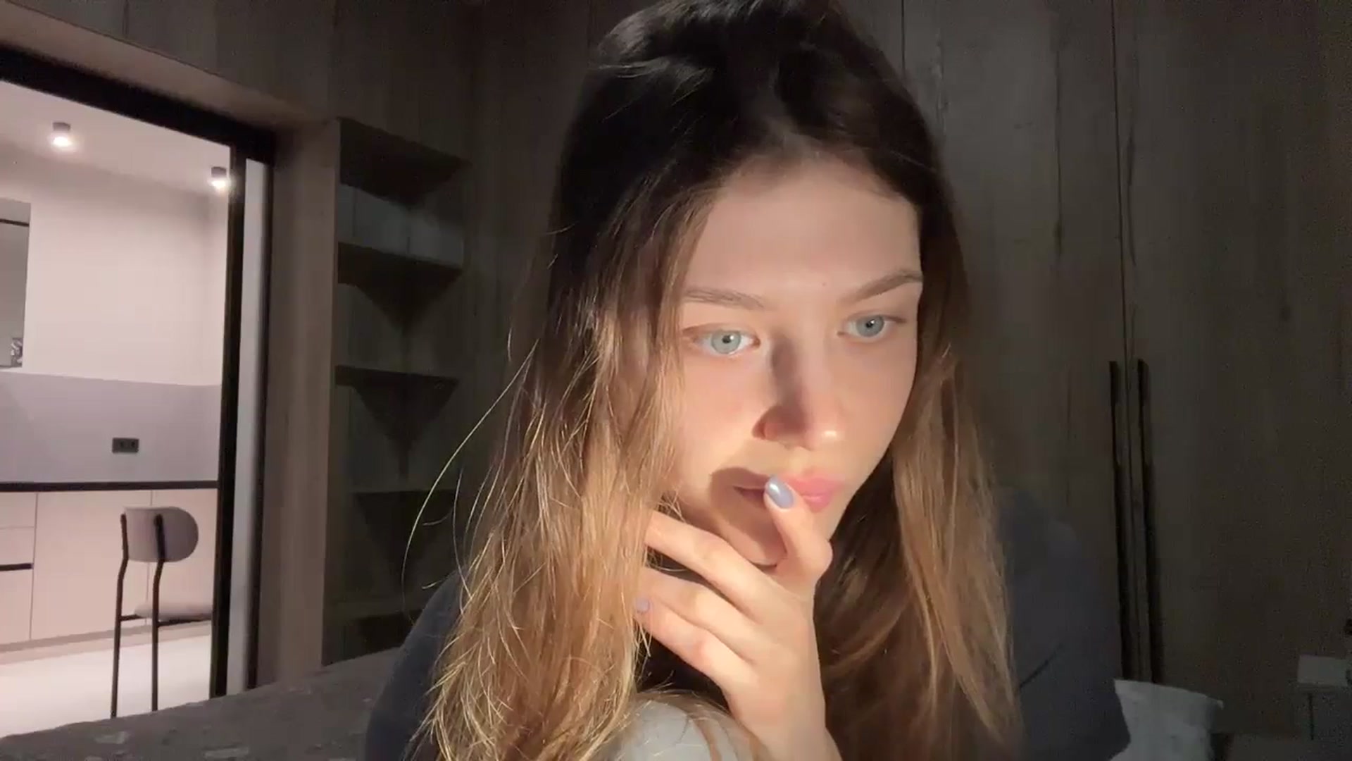 Gallery image thumbnail from Coconut_dream's myfreecams stream on, 02/10/2024, 10:50 image 15 of 20