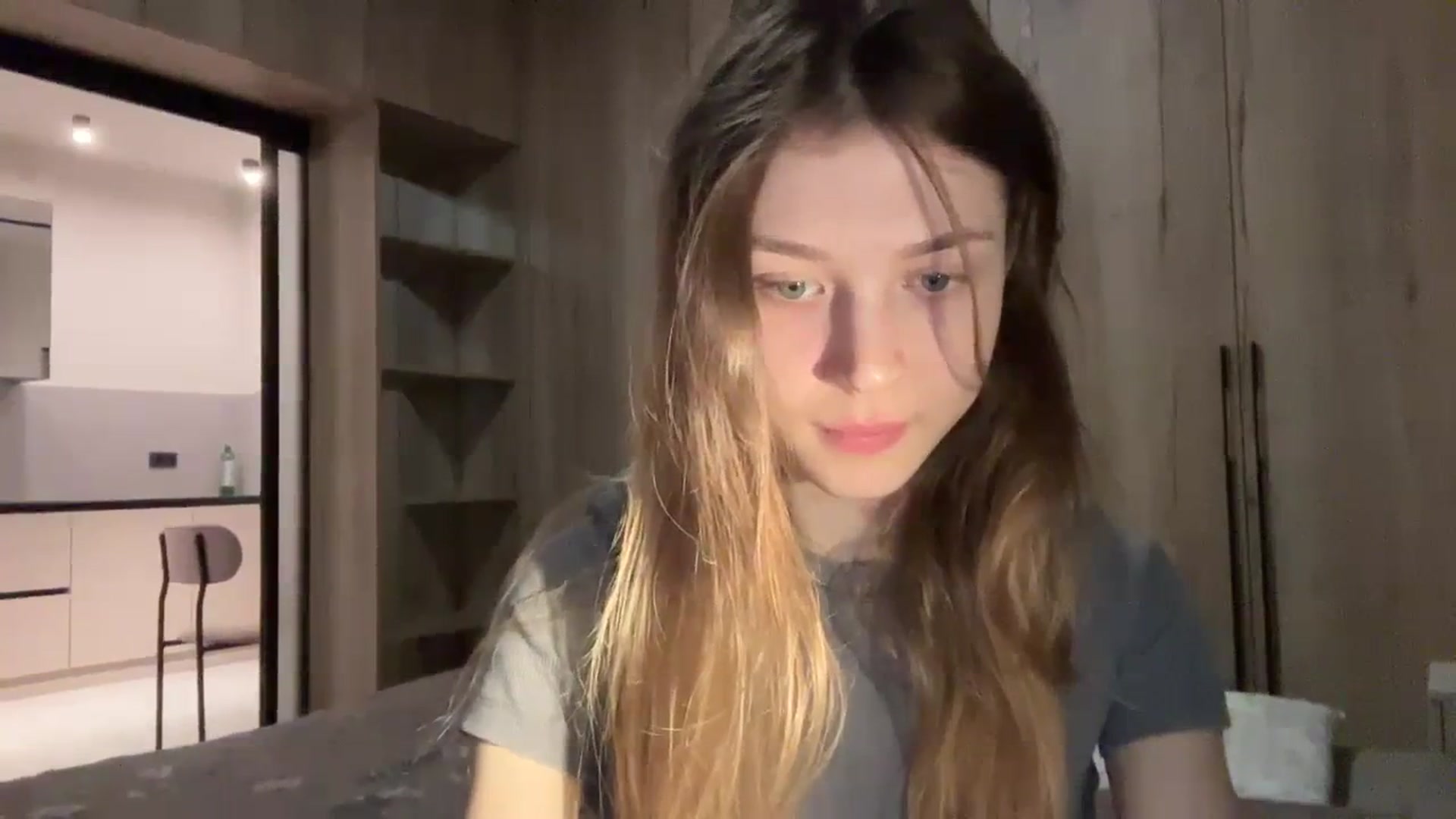 Gallery image thumbnail from Coconut_dream's myfreecams stream on, 02/10/2024, 10:50 image 6 of 20