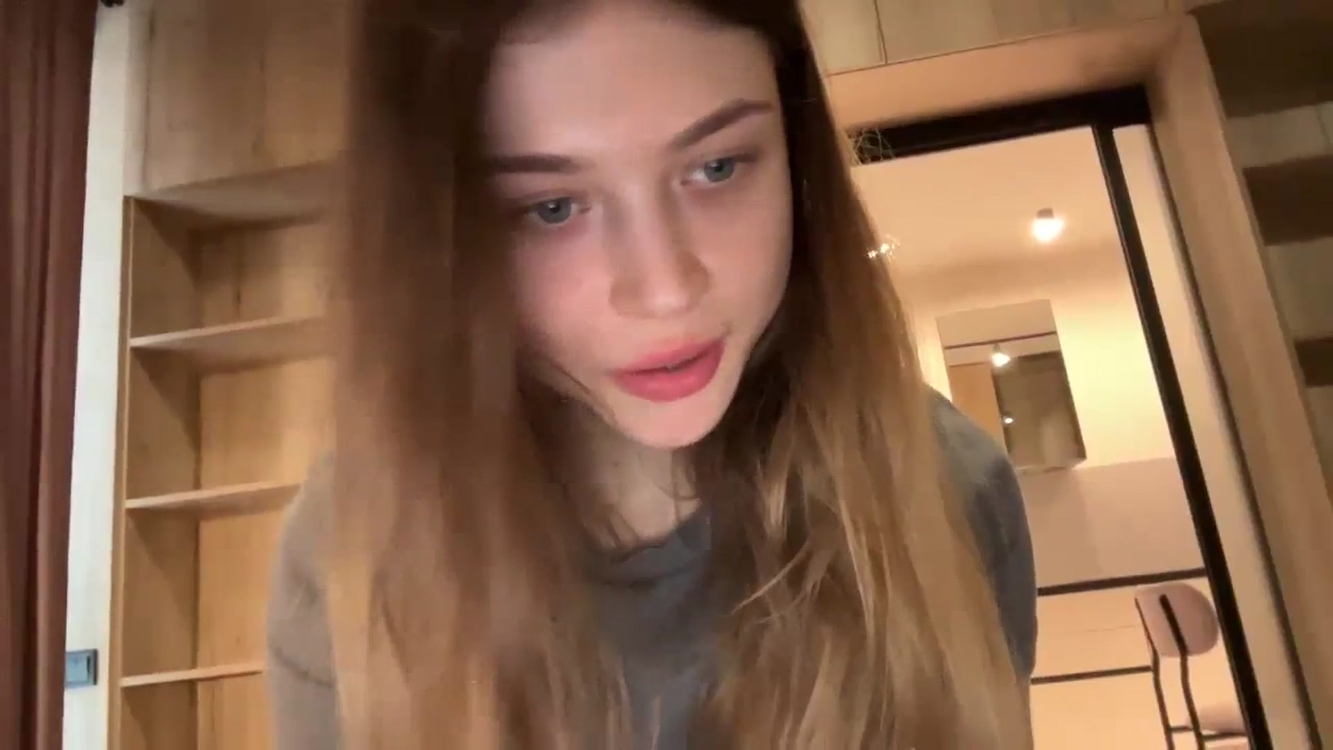 Gallery image thumbnail from Coconut_dream's myfreecams stream on, 02/10/2024, 12:34 image 7 of 20