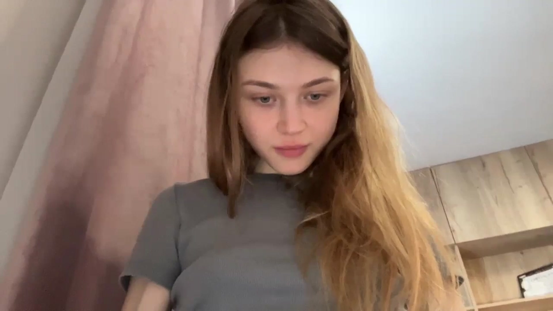 Gallery image thumbnail from Coconut_dream's myfreecams stream on, 02/10/2024, 13:31 image 12 of 20