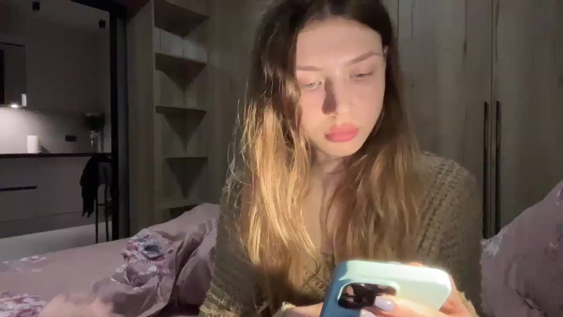 Gallery image thumbnail from Coconut_dream's myfreecams stream on, 02/12/2024, 17:49 image 1 of 20