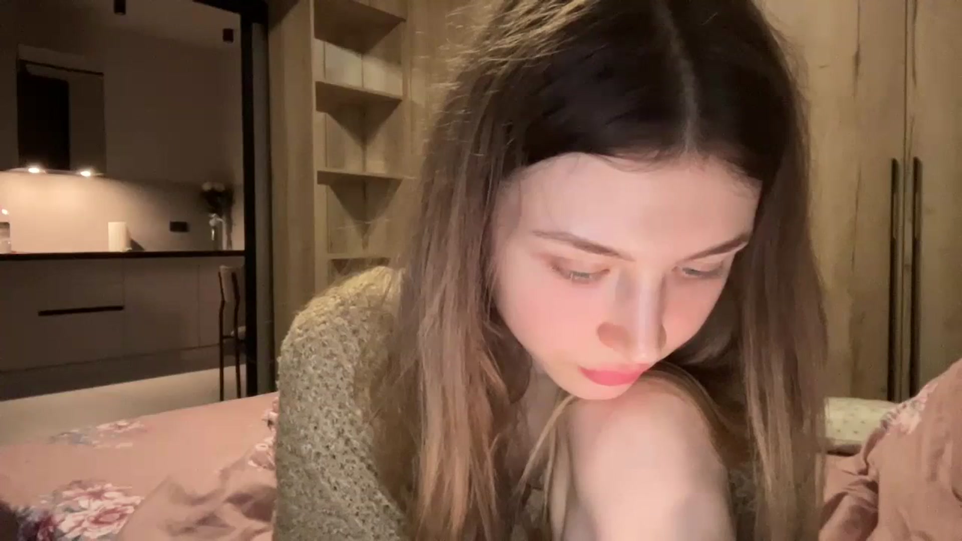 Gallery image thumbnail from Coconut_dream's myfreecams stream on, 02/12/2024, 17:49 image 14 of 20