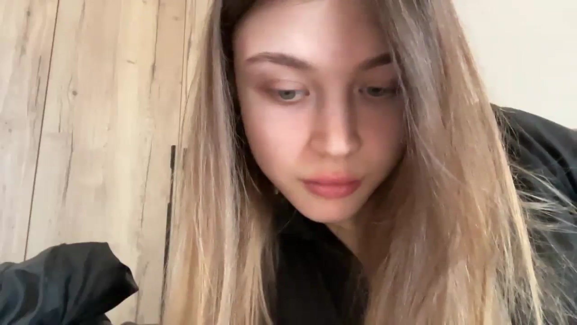 Gallery image thumbnail from Coconut_dream's myfreecams stream on, 02/15/2024, 14:34 image 3 of 20