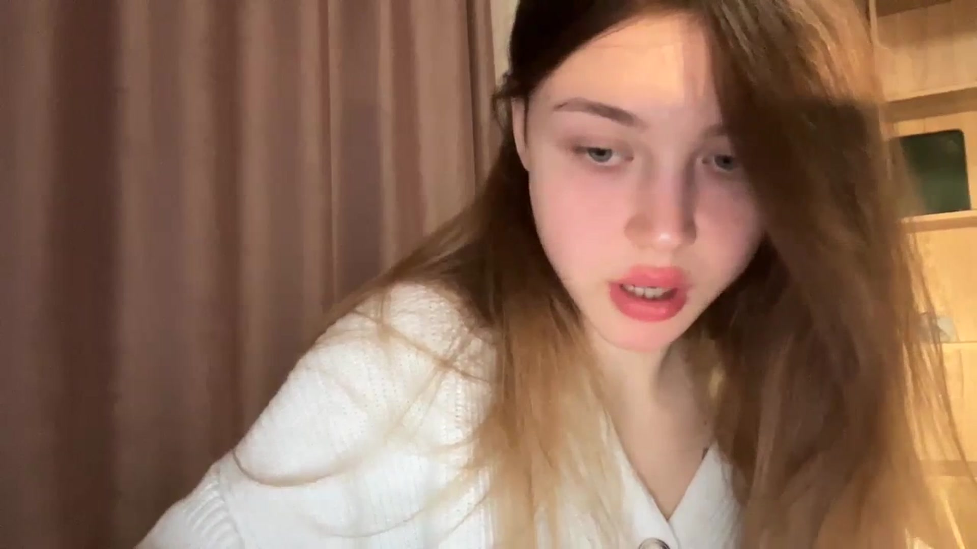 Gallery image thumbnail from Coconut_dream's myfreecams stream on, 02/18/2024, 18:11 image 19 of 20