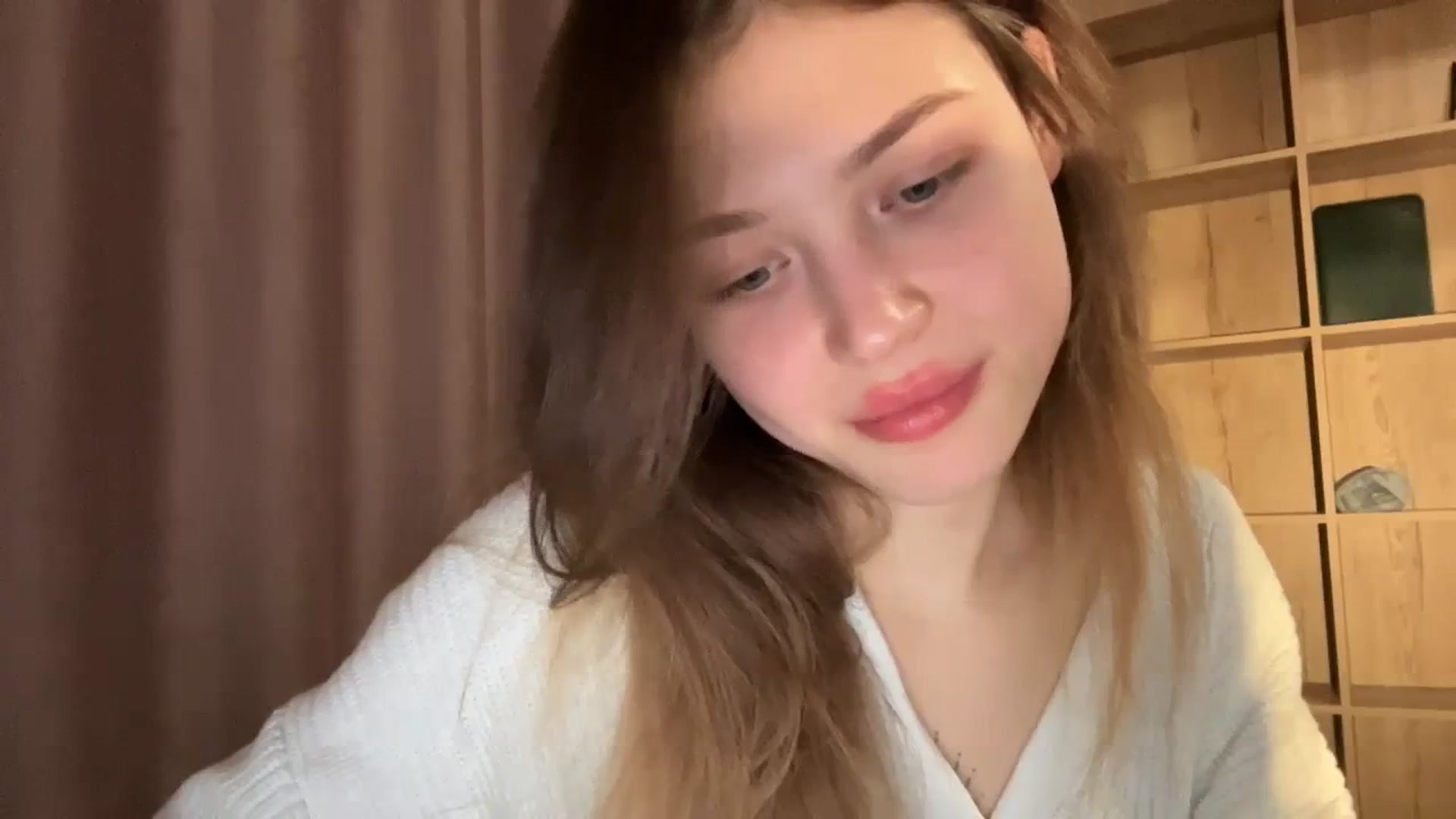 Gallery image thumbnail from Coconut_dream's myfreecams stream on, 02/18/2024, 18:11 image 8 of 20