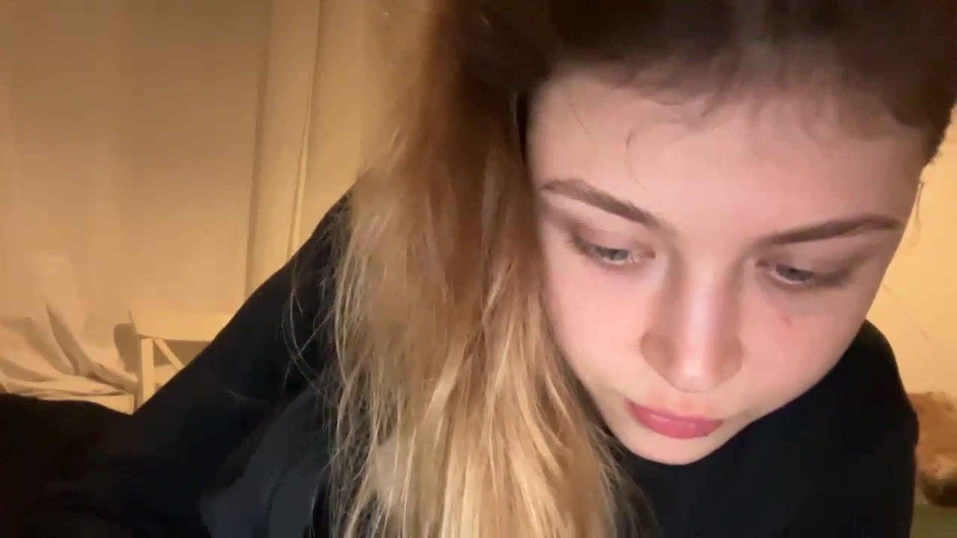 Gallery image thumbnail from Coconut_dream's myfreecams stream on, 03/12/2024, 19:59 image 12 of 20
