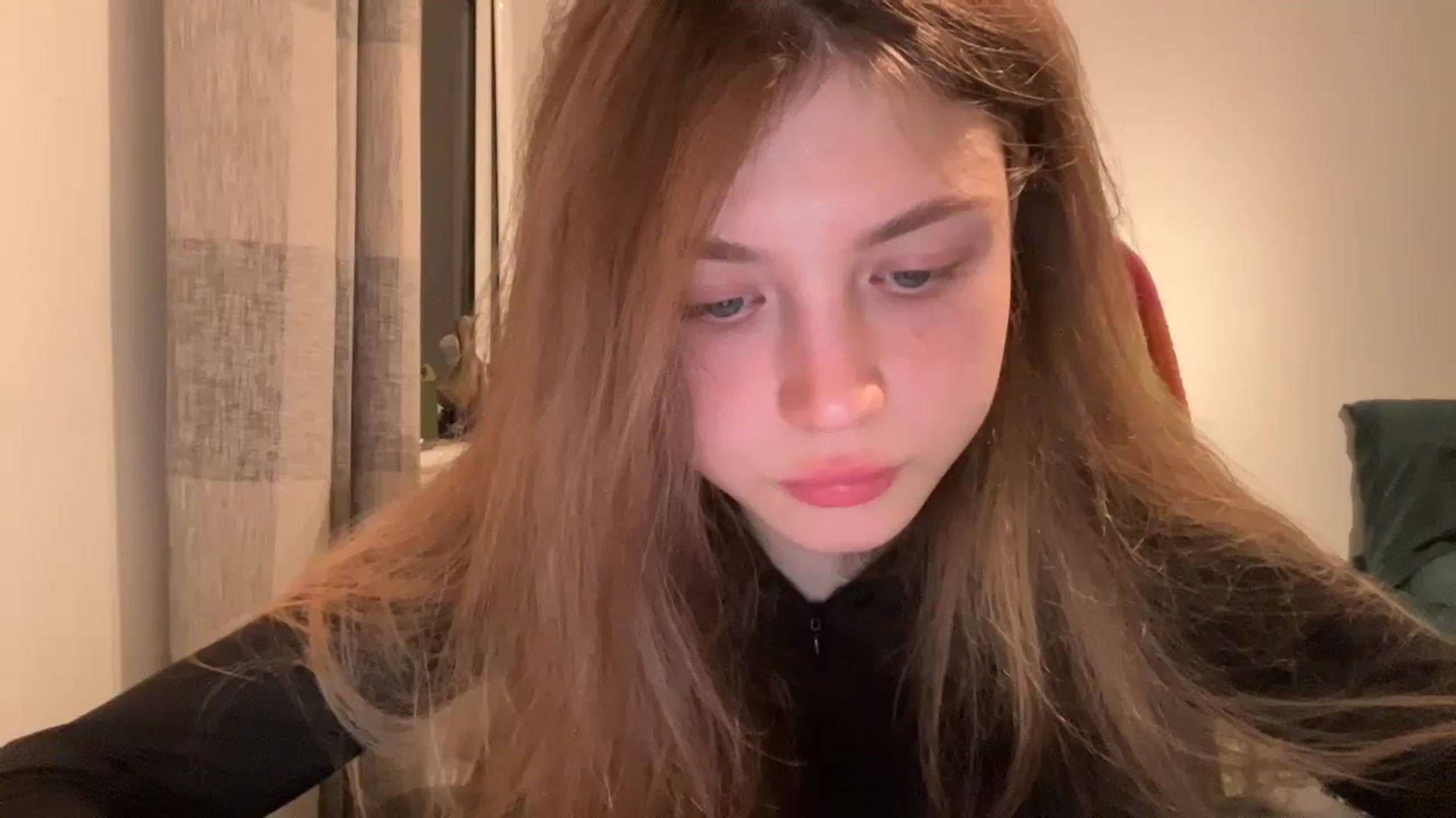 Gallery image thumbnail from Coconut_dream's myfreecams stream on, 03/17/2024, 20:44 image 17 of 20