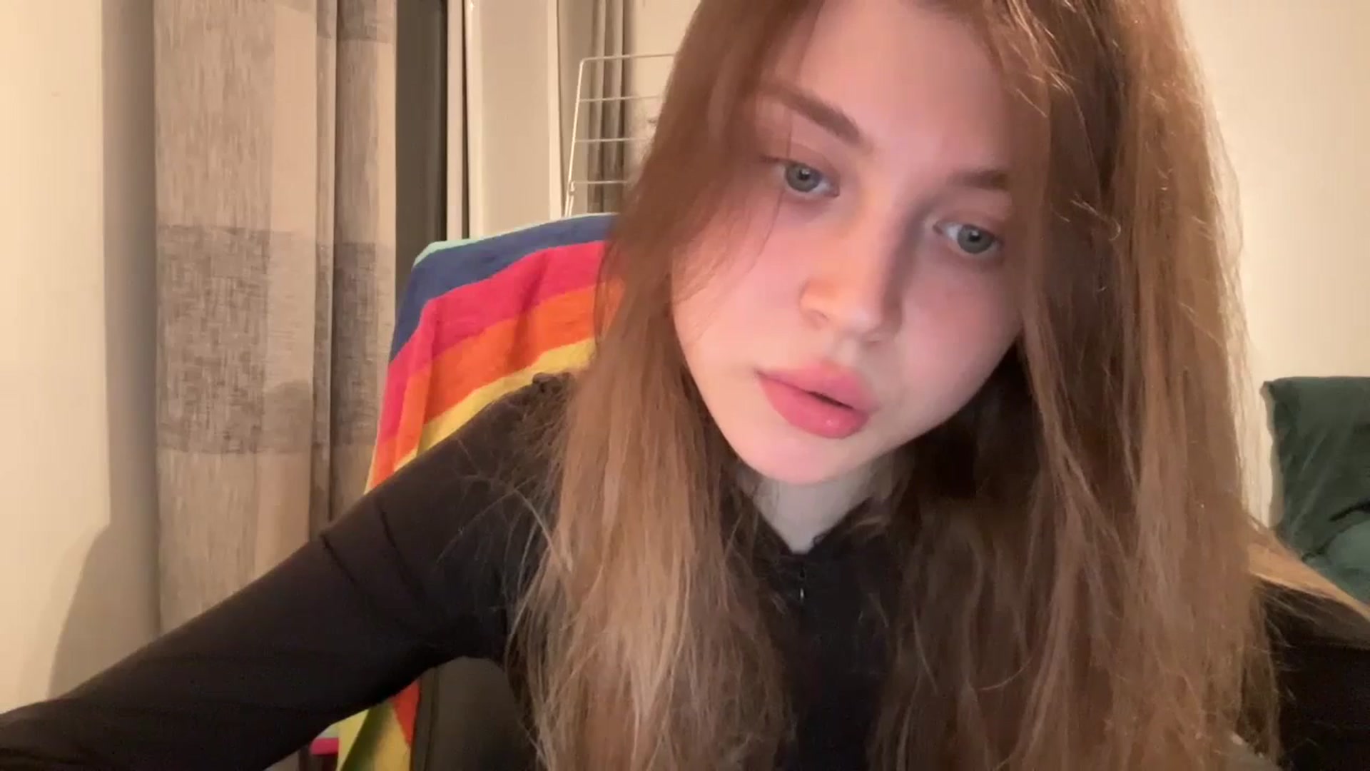 Gallery image thumbnail from Coconut_dream's myfreecams stream on, 03/17/2024, 20:44 image 11 of 20