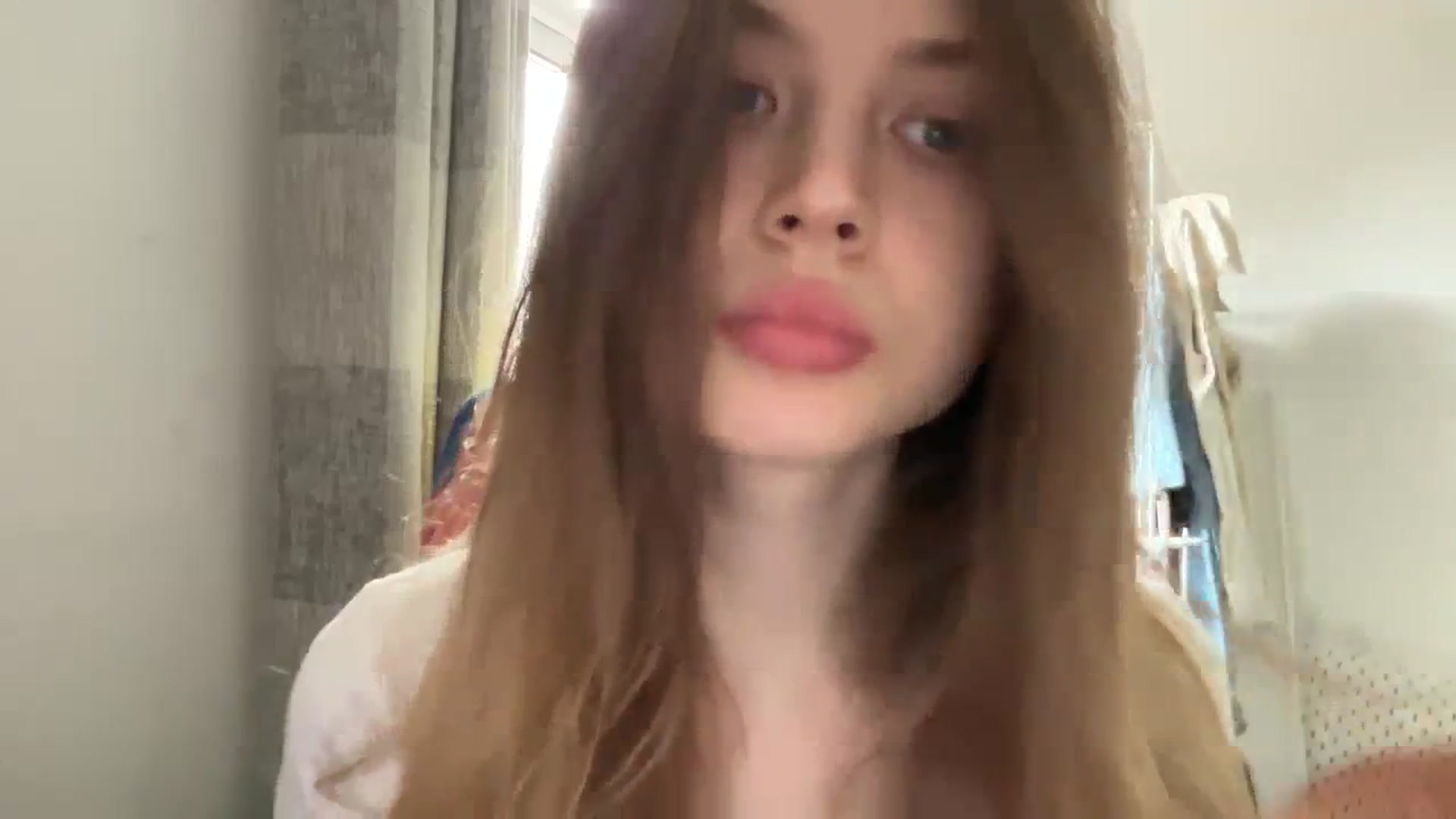 Gallery image thumbnail from Coconut_dream's myfreecams stream on, 03/21/2024, 08:52 image 7 of 20