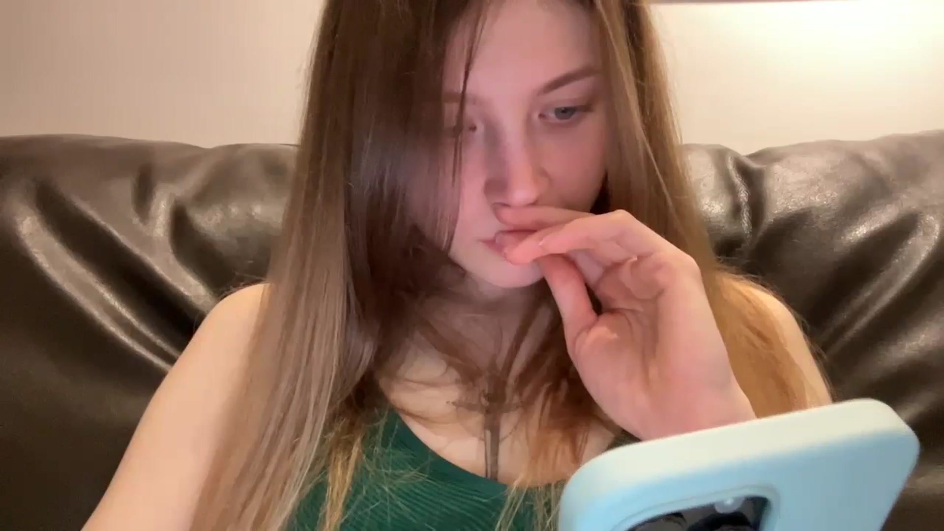 Gallery image thumbnail from Coconut_dream's myfreecams stream on, 04/12/2024, 20:53 image 19 of 20
