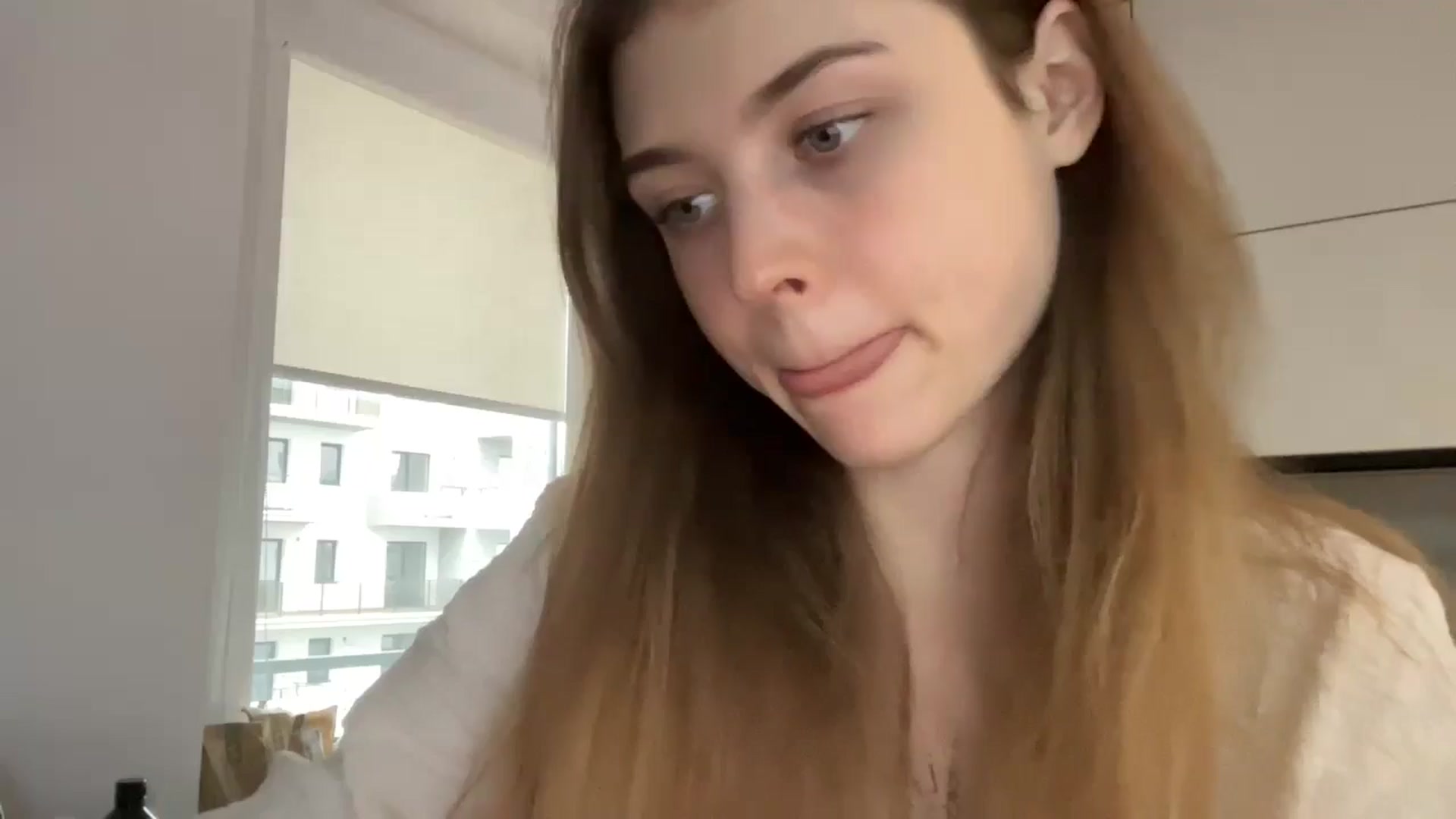 Gallery image thumbnail from Coconut_dream's myfreecams stream on, 04/18/2024, 07:49 image 13 of 20