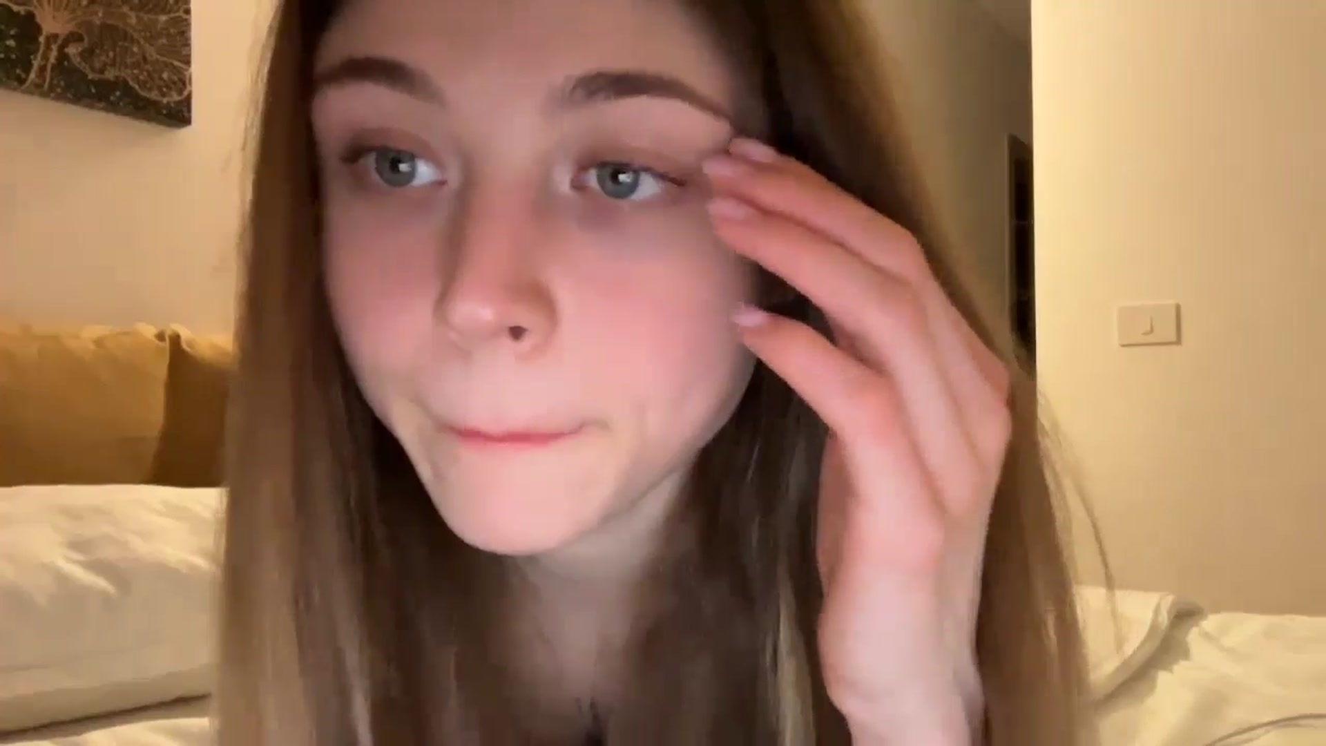 Gallery image thumbnail from Coconut_dream's myfreecams stream on, 04/26/2024, 21:08 image 7 of 20