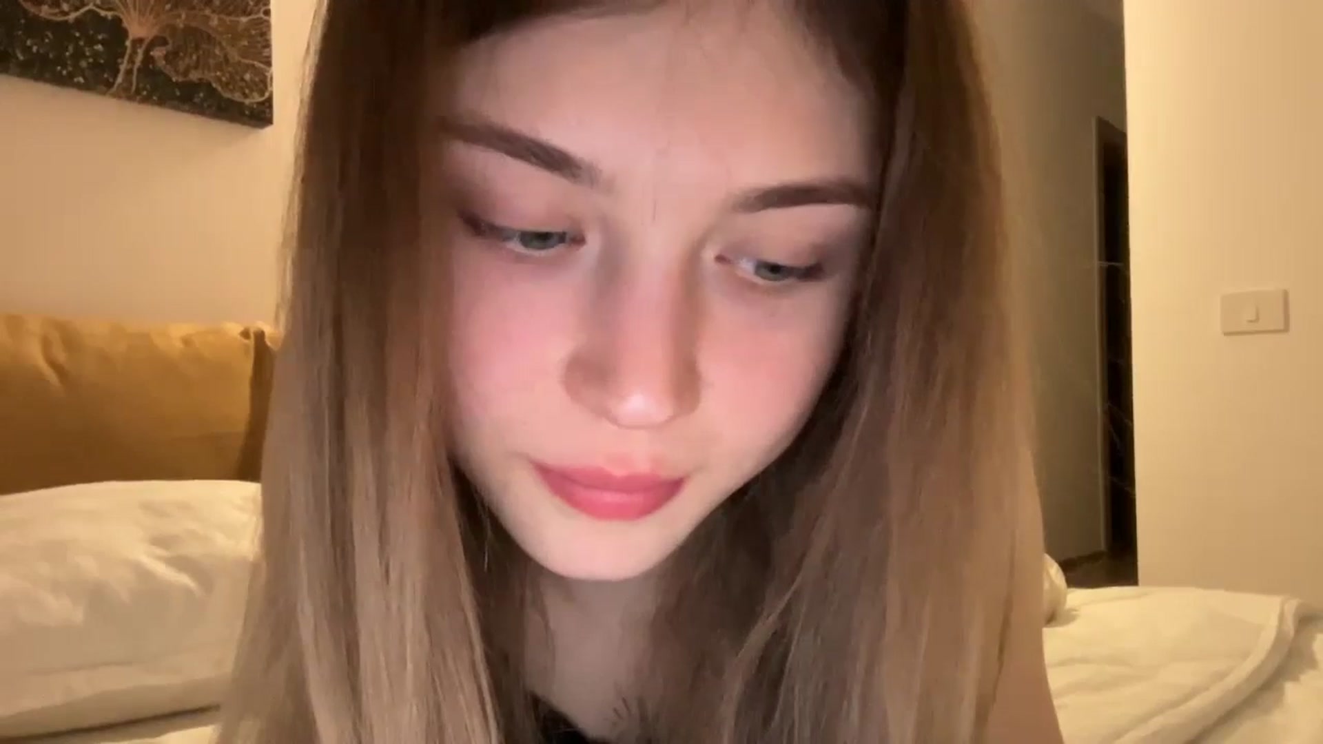 Gallery image thumbnail from Coconut_dream's myfreecams stream on, 04/26/2024, 21:08 image 12 of 20