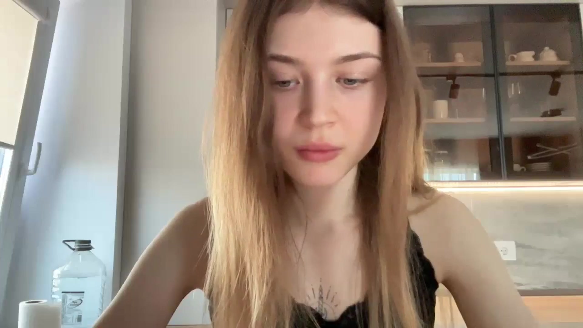 Gallery image thumbnail from Coconut_dream's myfreecams stream on, 04/28/2024, 08:34 image 4 of 20