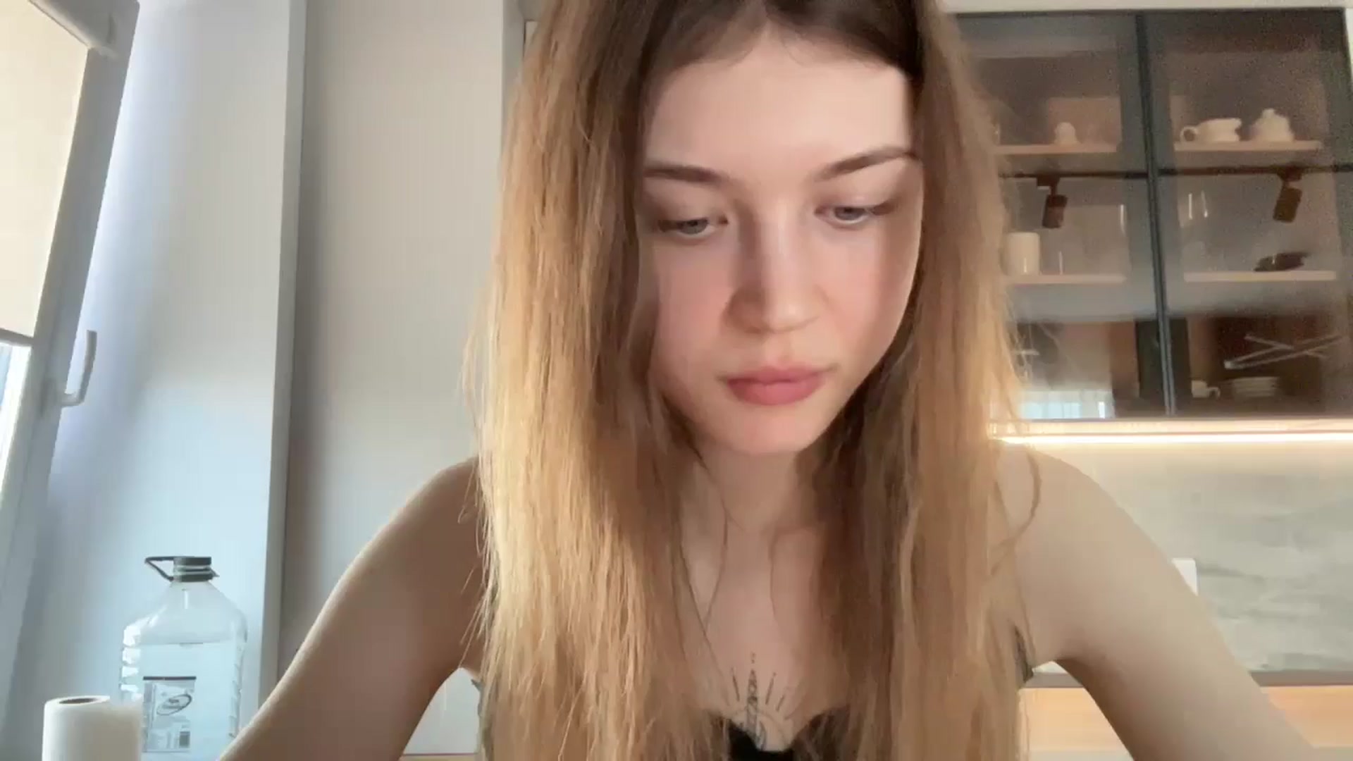 Gallery image thumbnail from Coconut_dream's myfreecams stream on, 04/28/2024, 08:34 image 2 of 20