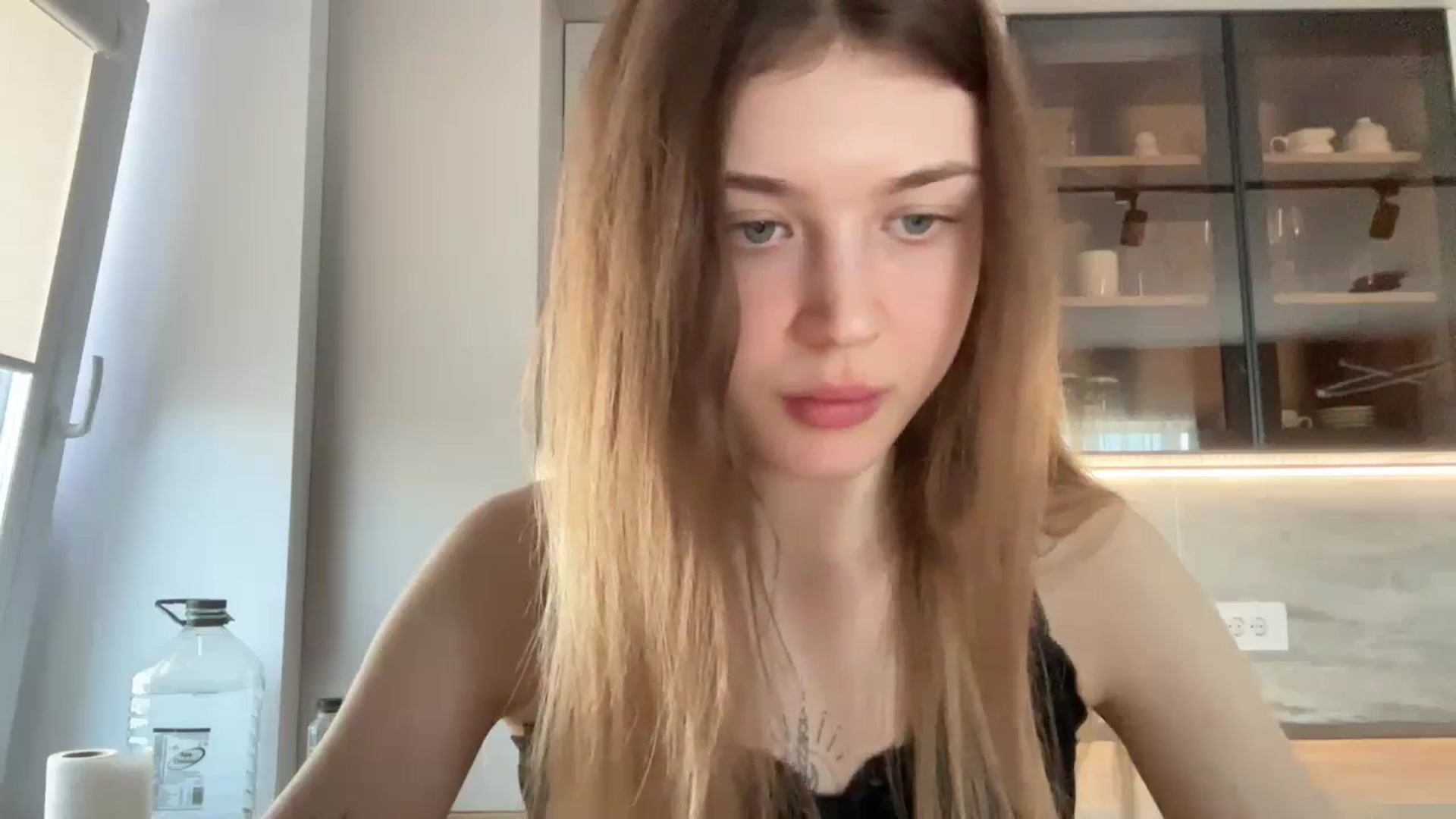Gallery image thumbnail from Coconut_dream's myfreecams stream on, 04/28/2024, 08:34 image 5 of 20