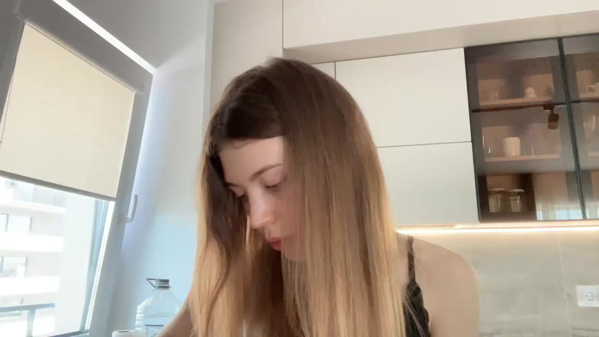 Gallery image thumbnail from Coconut_dream's myfreecams stream on, 04/28/2024, 08:34 image 19 of 20